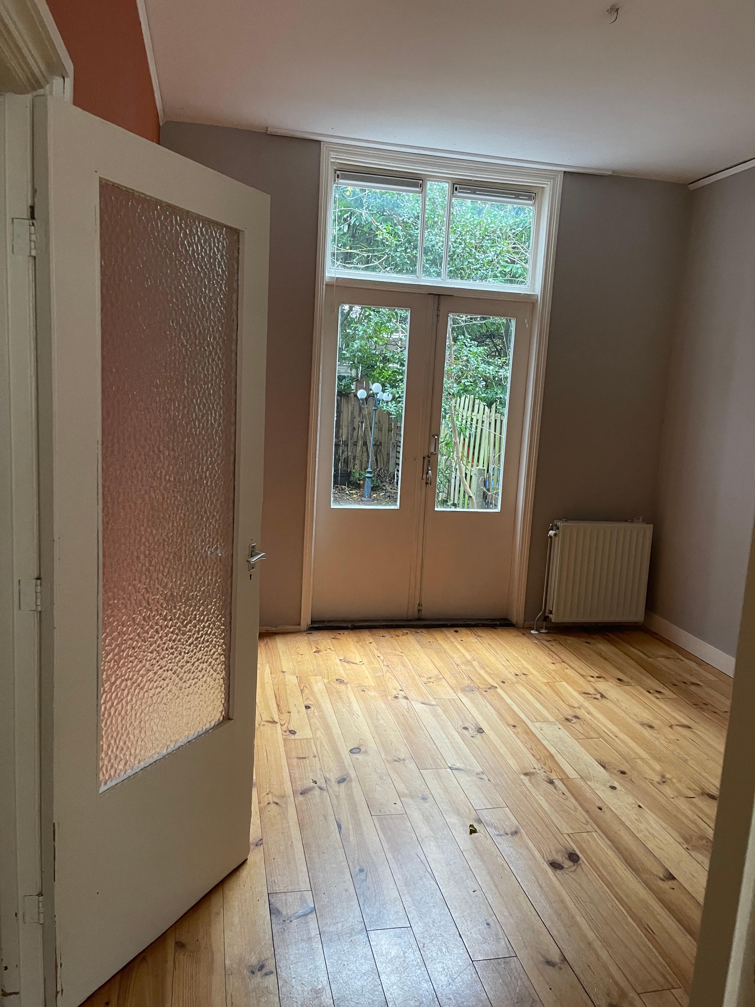 show all photos of Johannes Camphuijsstraat