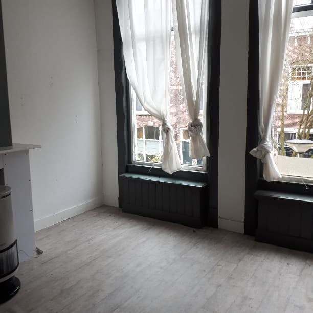 show all photos of Anna Paulownastraat