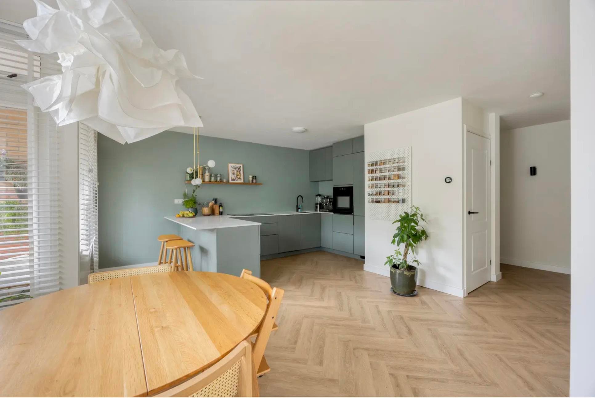show all photos of Celebesstraat