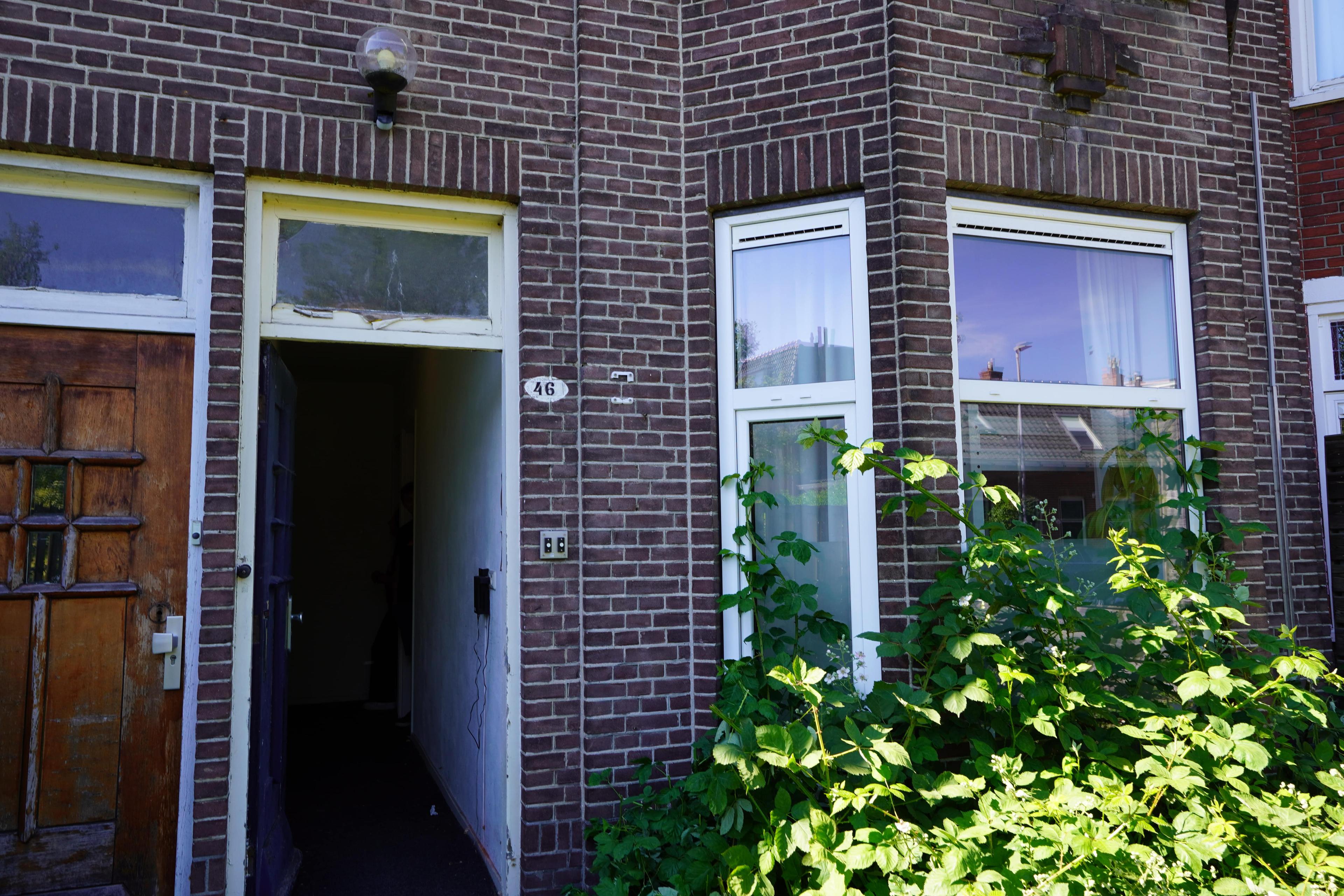 show all photos of Helper Oostsingel