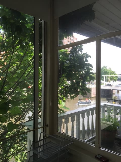 show all photos of Mathenesserdijk