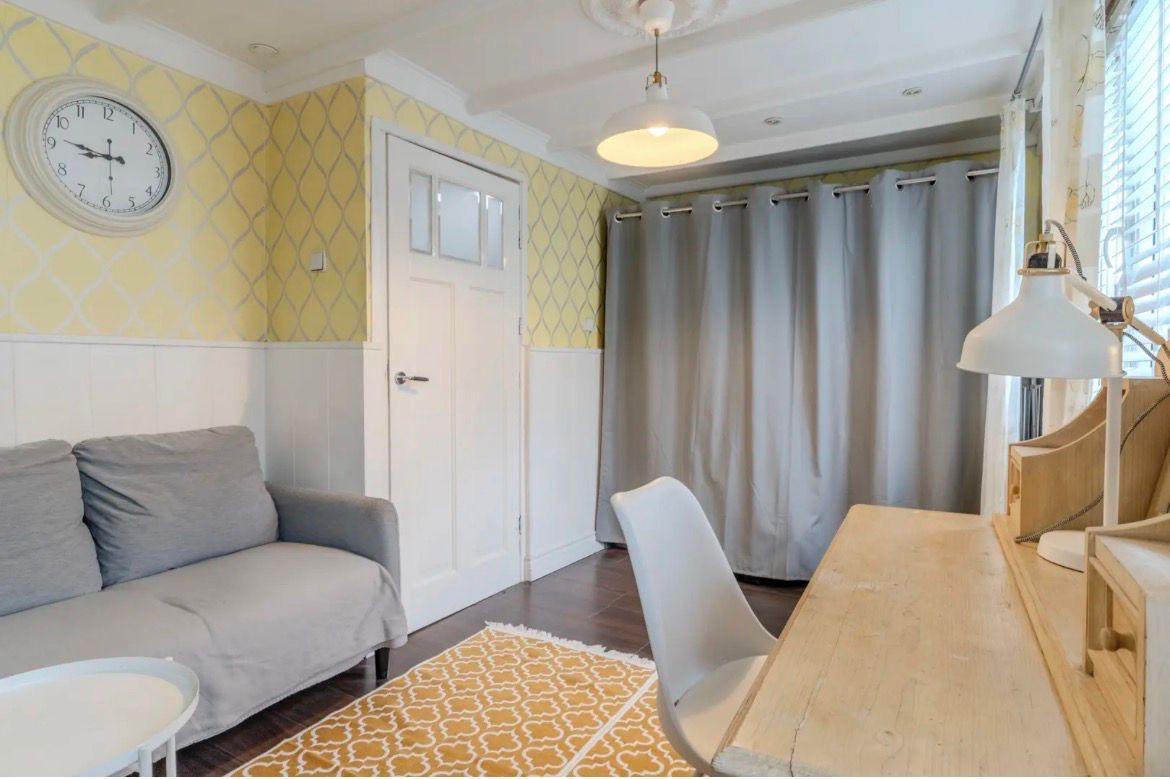 show all photos of Kolfbaanstraat