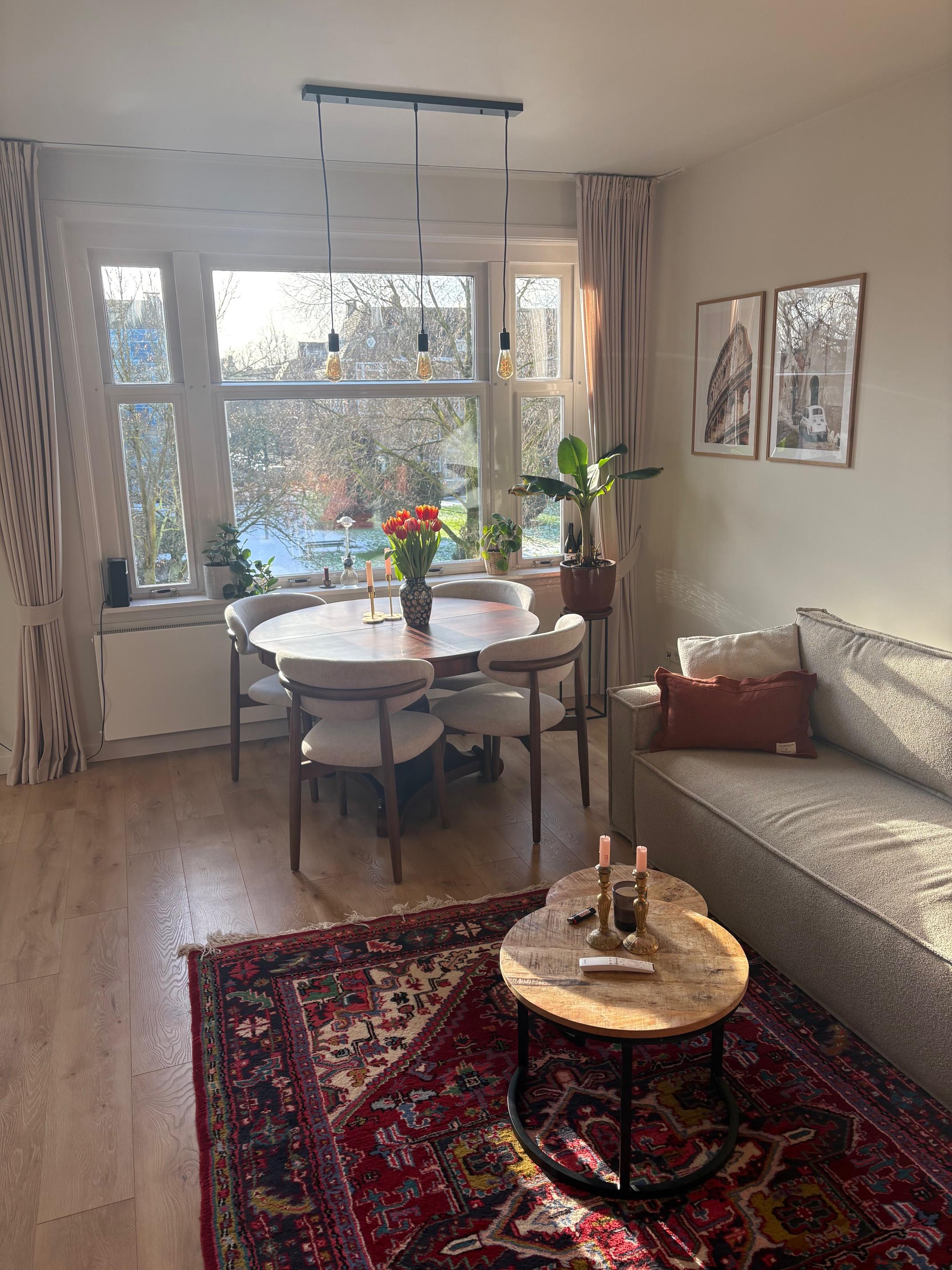 show all photos of Albert Neuhuysstraat