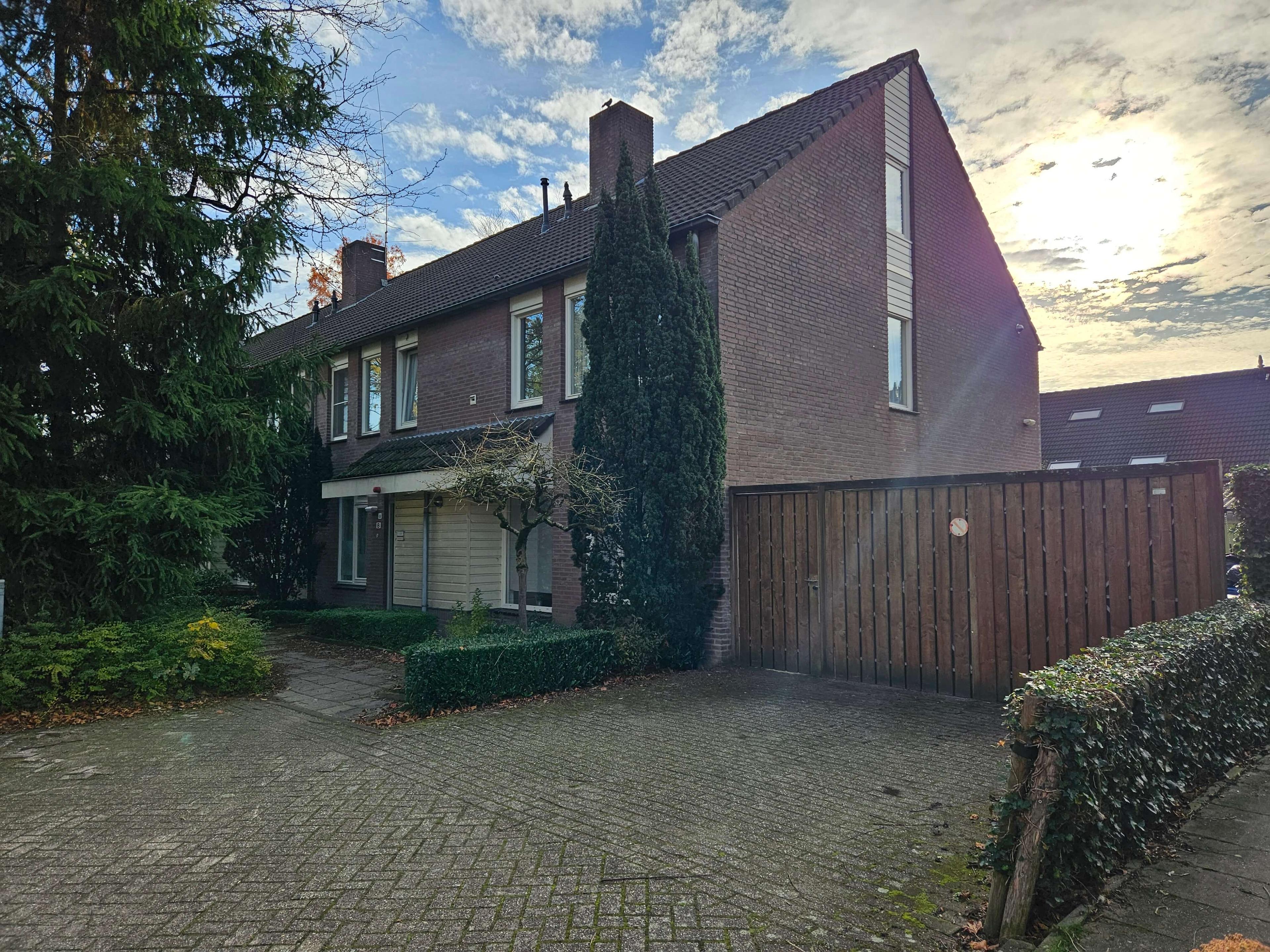 show all photos of Rudolfusdal