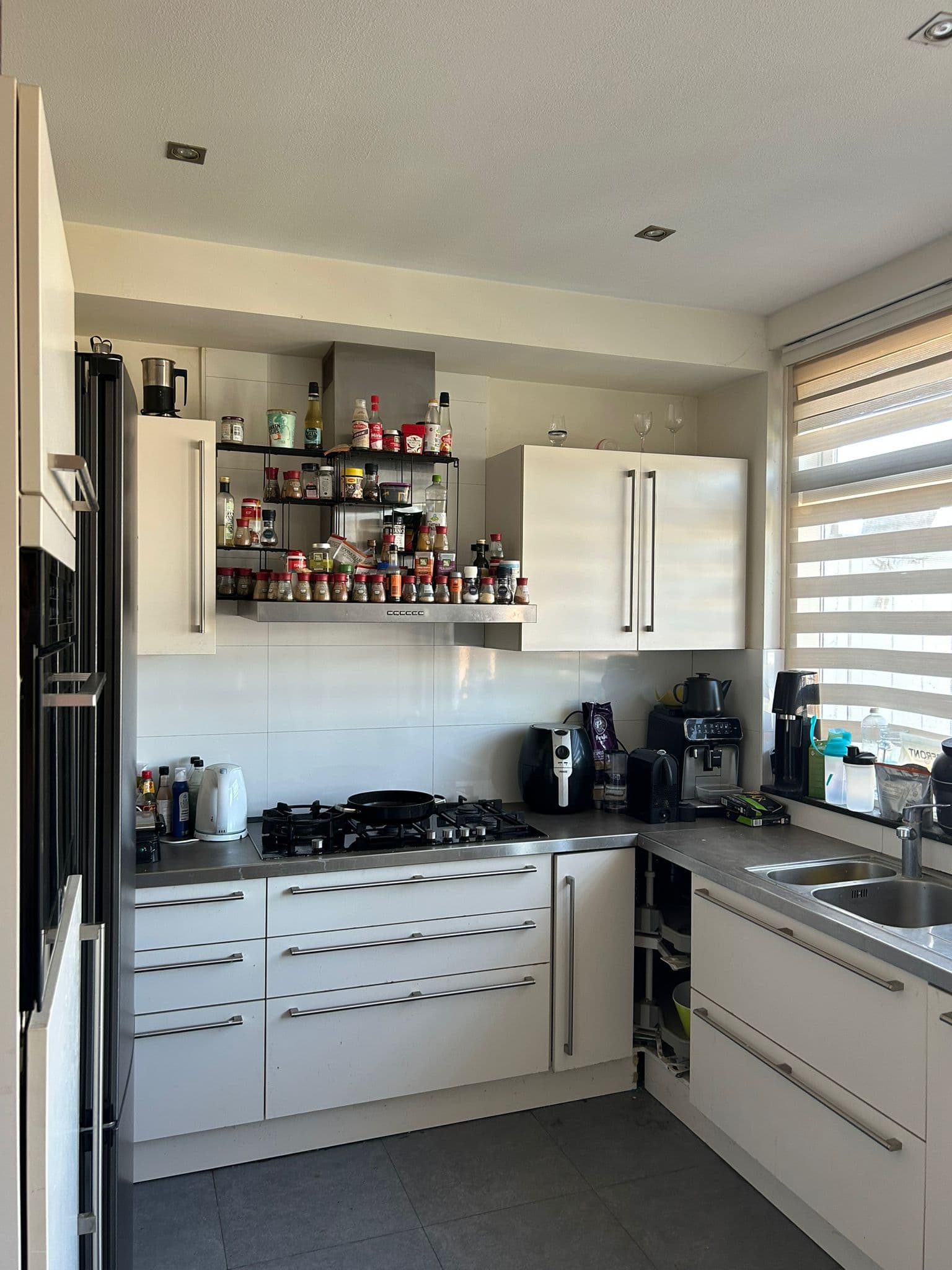 show all photos of Sinjeur Semeynsweg