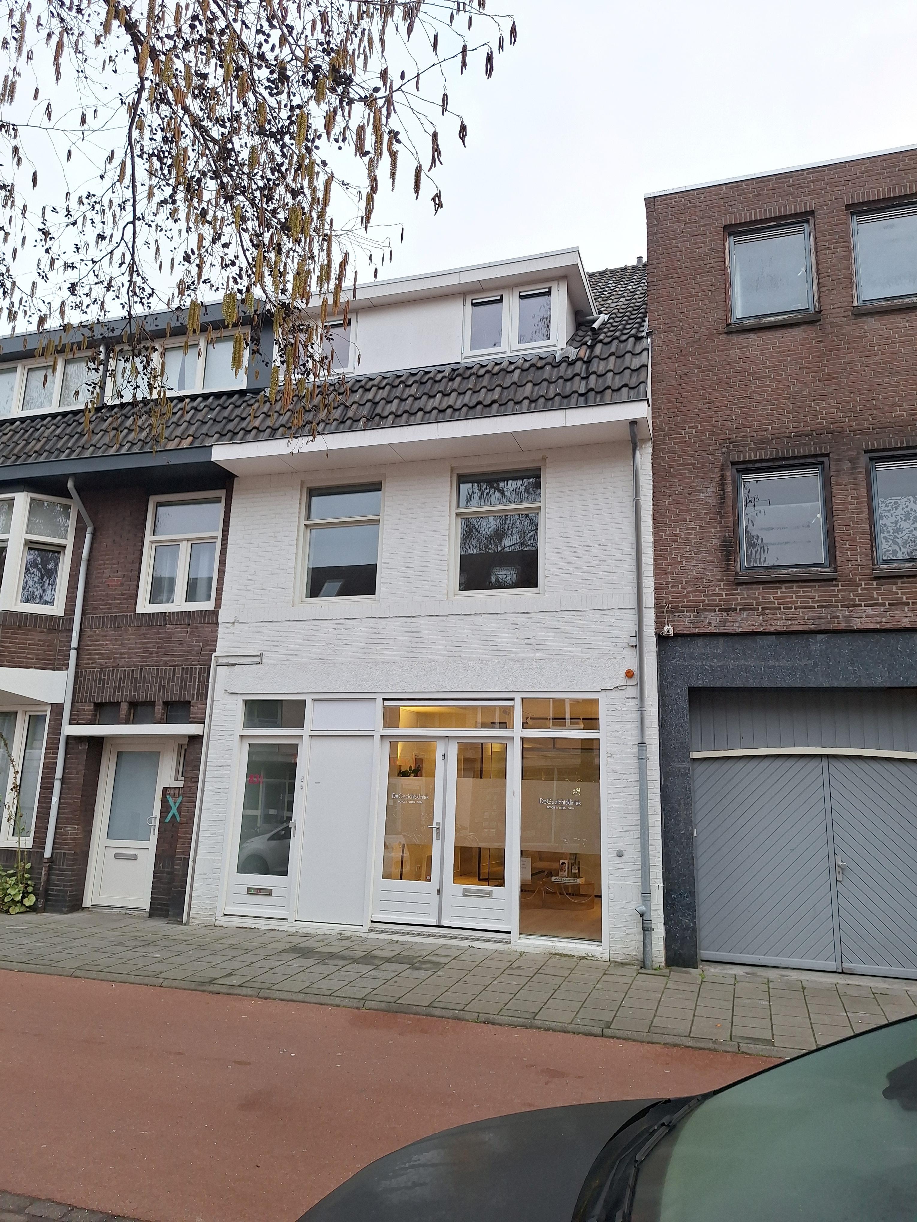 show all photos of Leenderweg