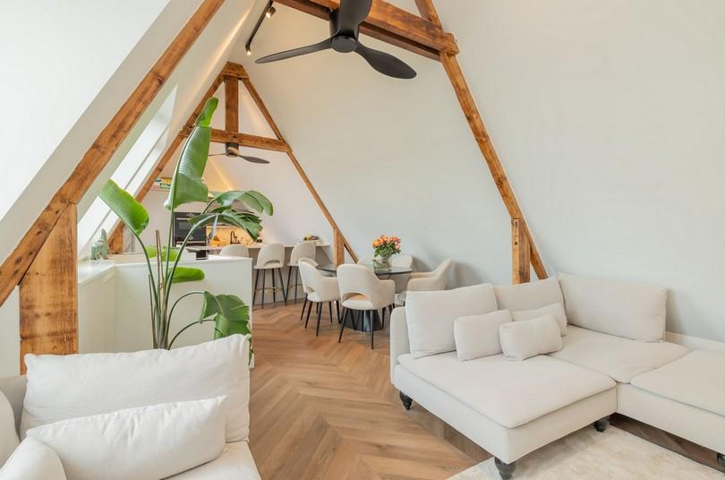 show all photos of Amstelkade