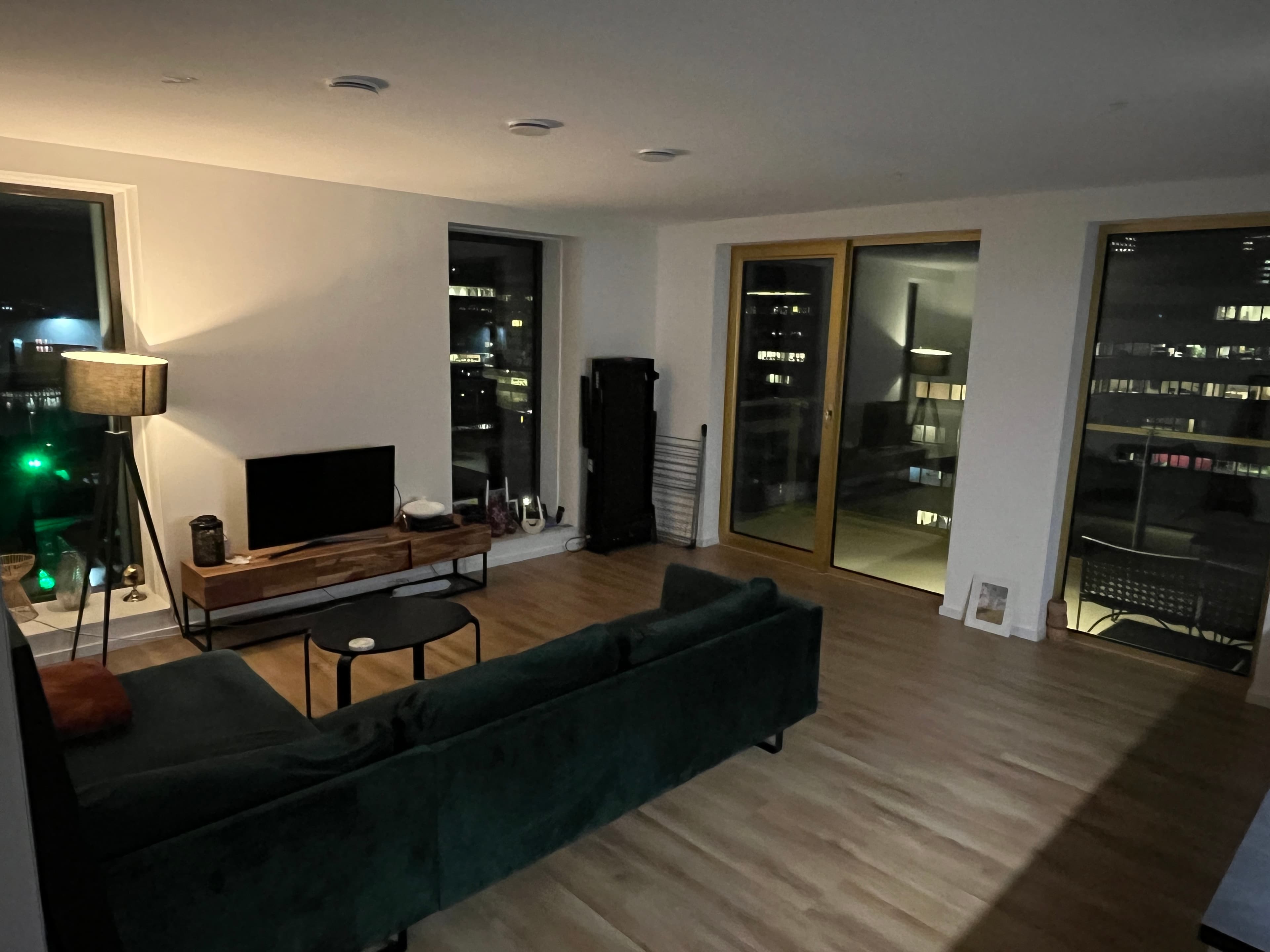 show all photos of Hiraistraat