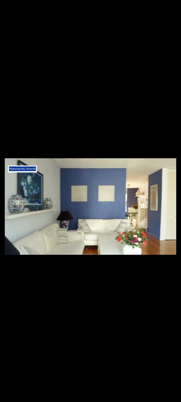 show all photos of Hysophof