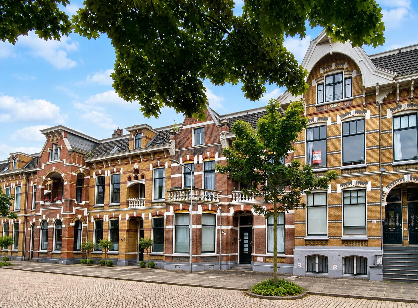 show all photos of Prins Hendrikstraat