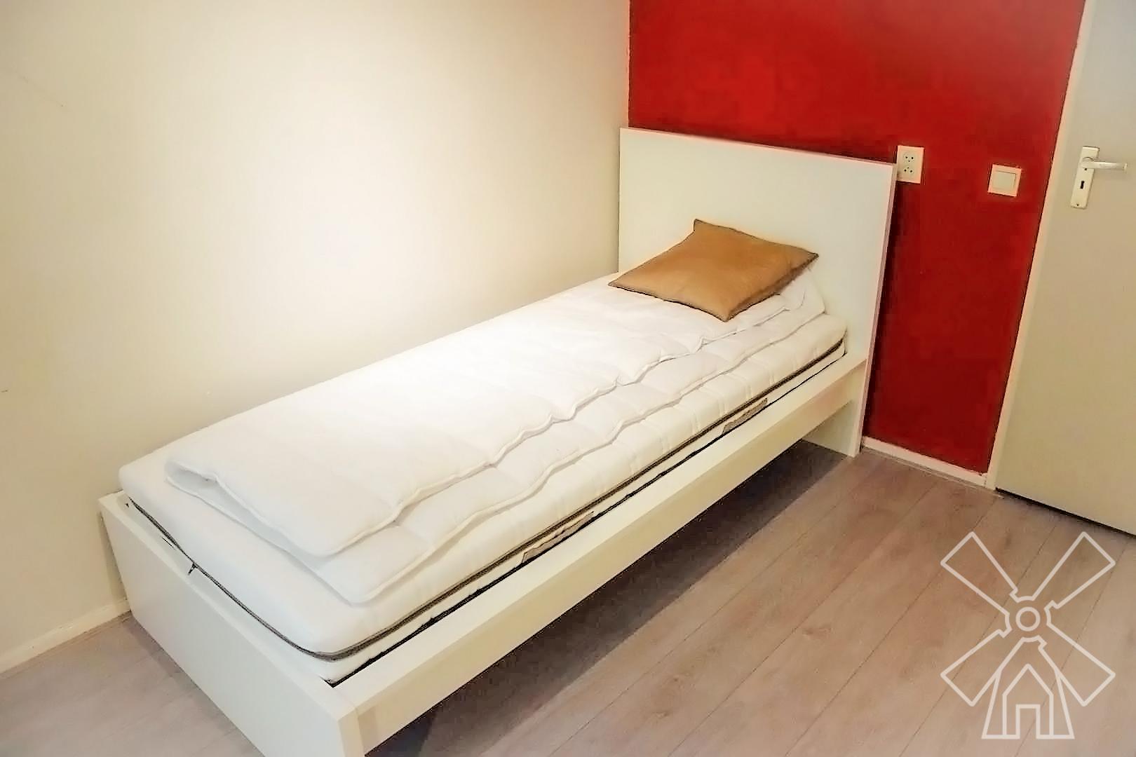 show all photos of Dries van der Vlerkstraat