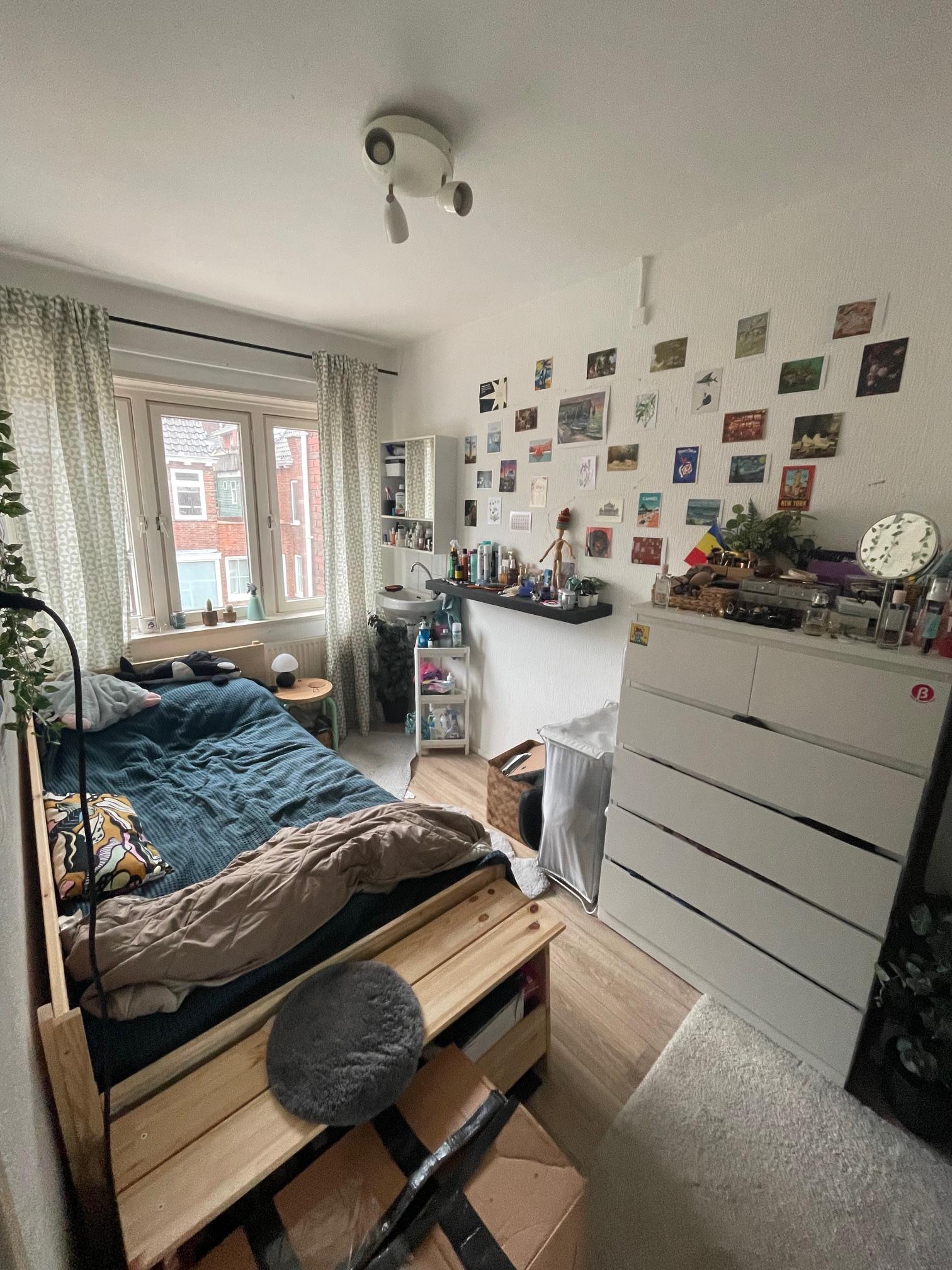 show all photos of Van der Doesstraat