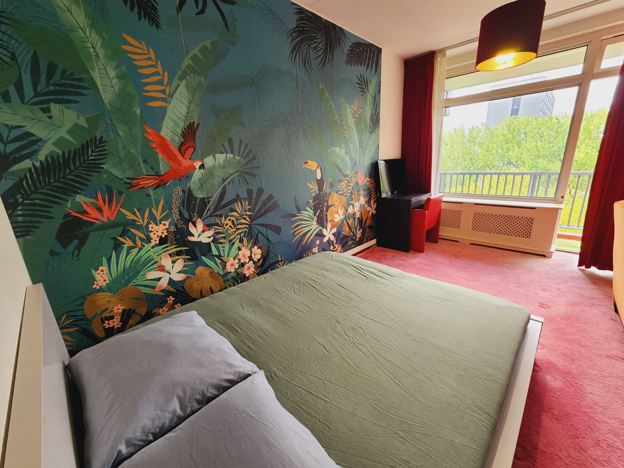 show all photos of Meeuwenlaan