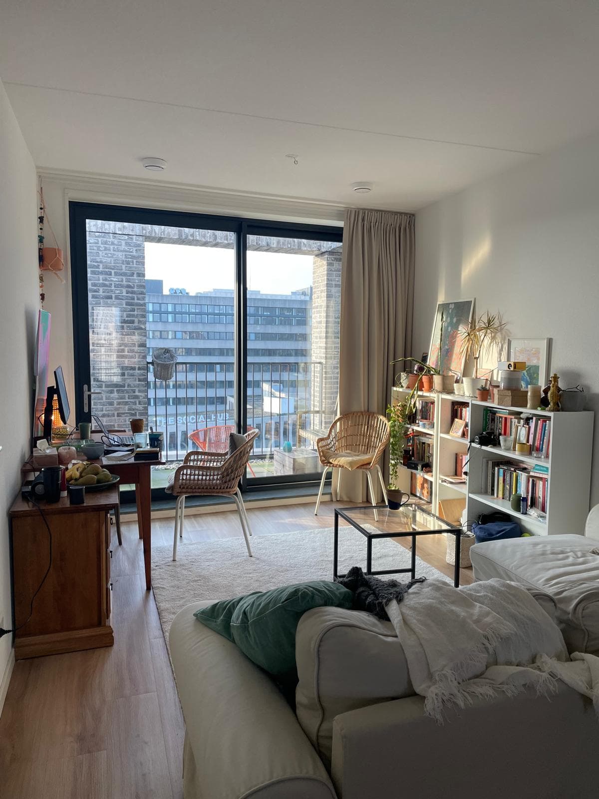 show all photos of Jan van Galenstraat