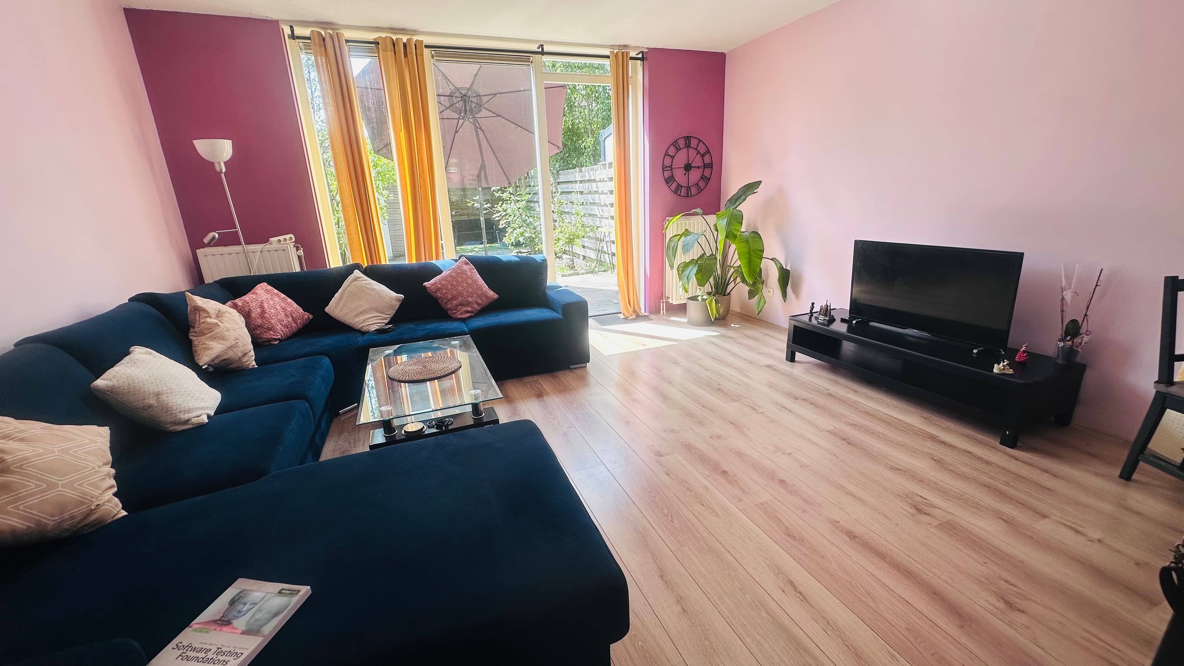 show all photos of Mitrastraat