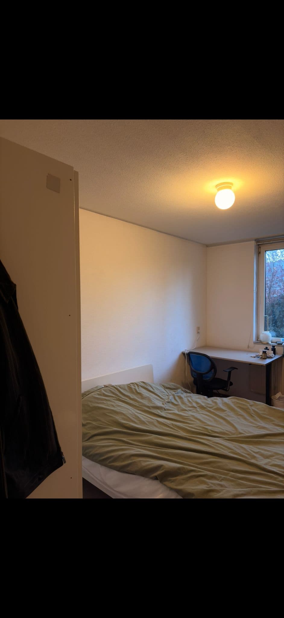 show all photos of Barbusselaan