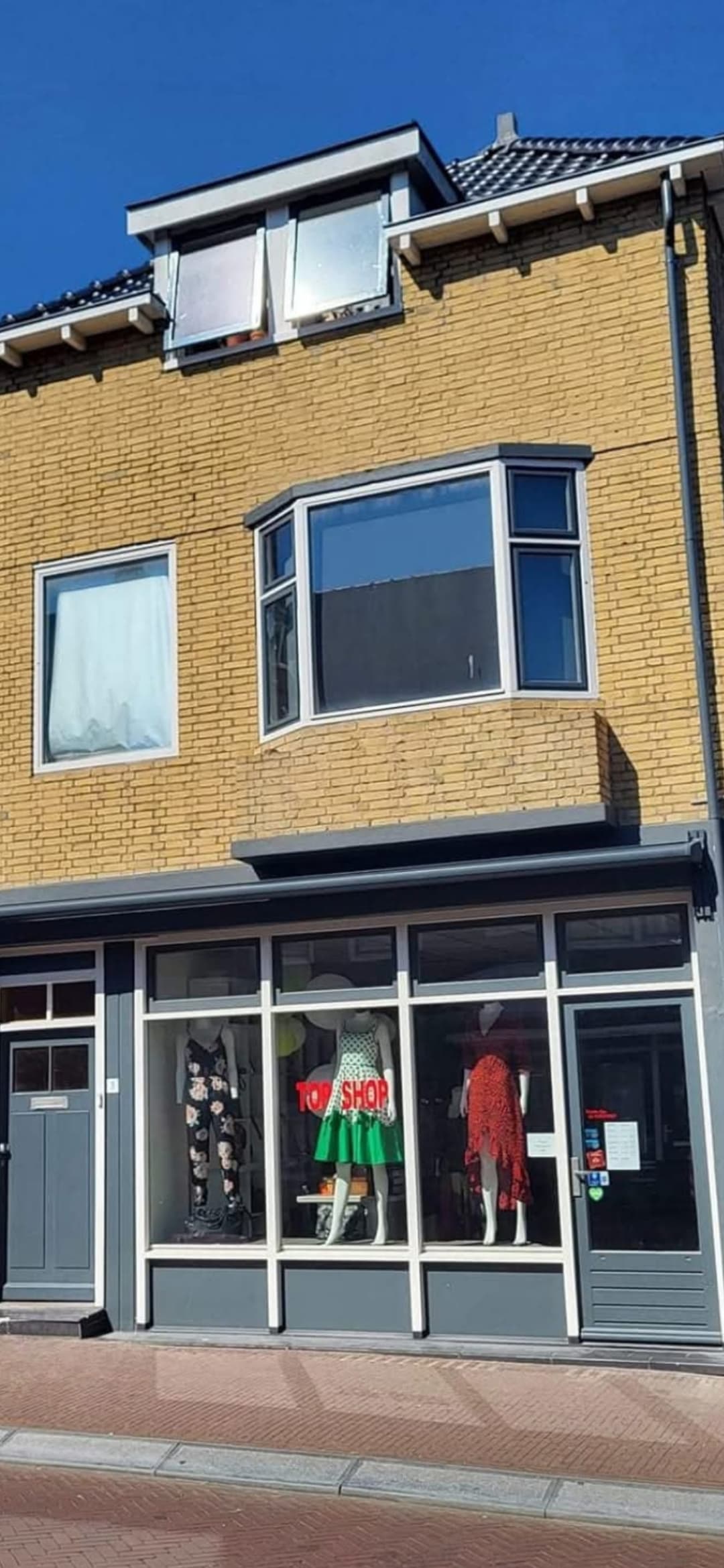 show all photos of Muntstraat