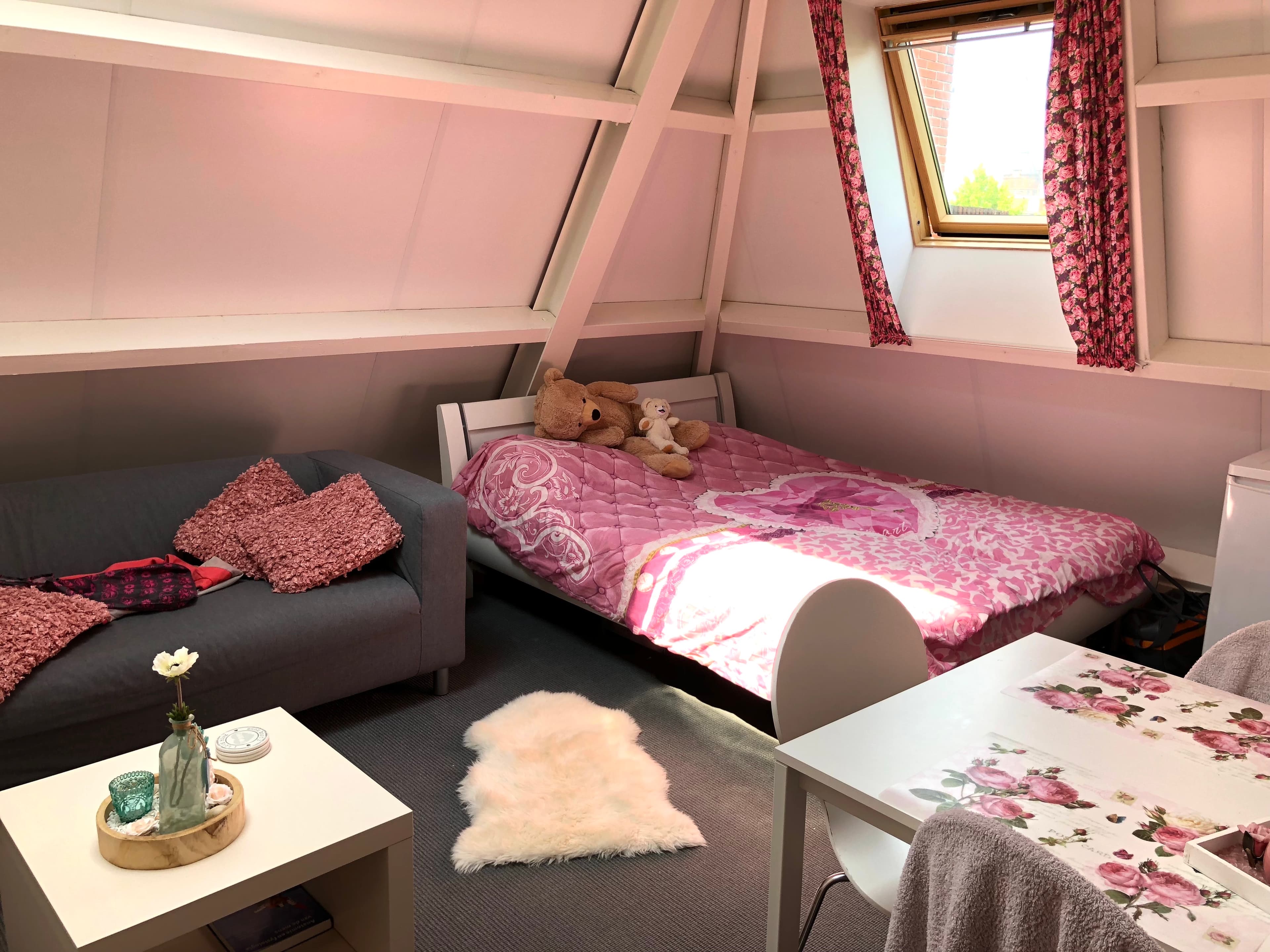 show all photos of Lissabonstraat