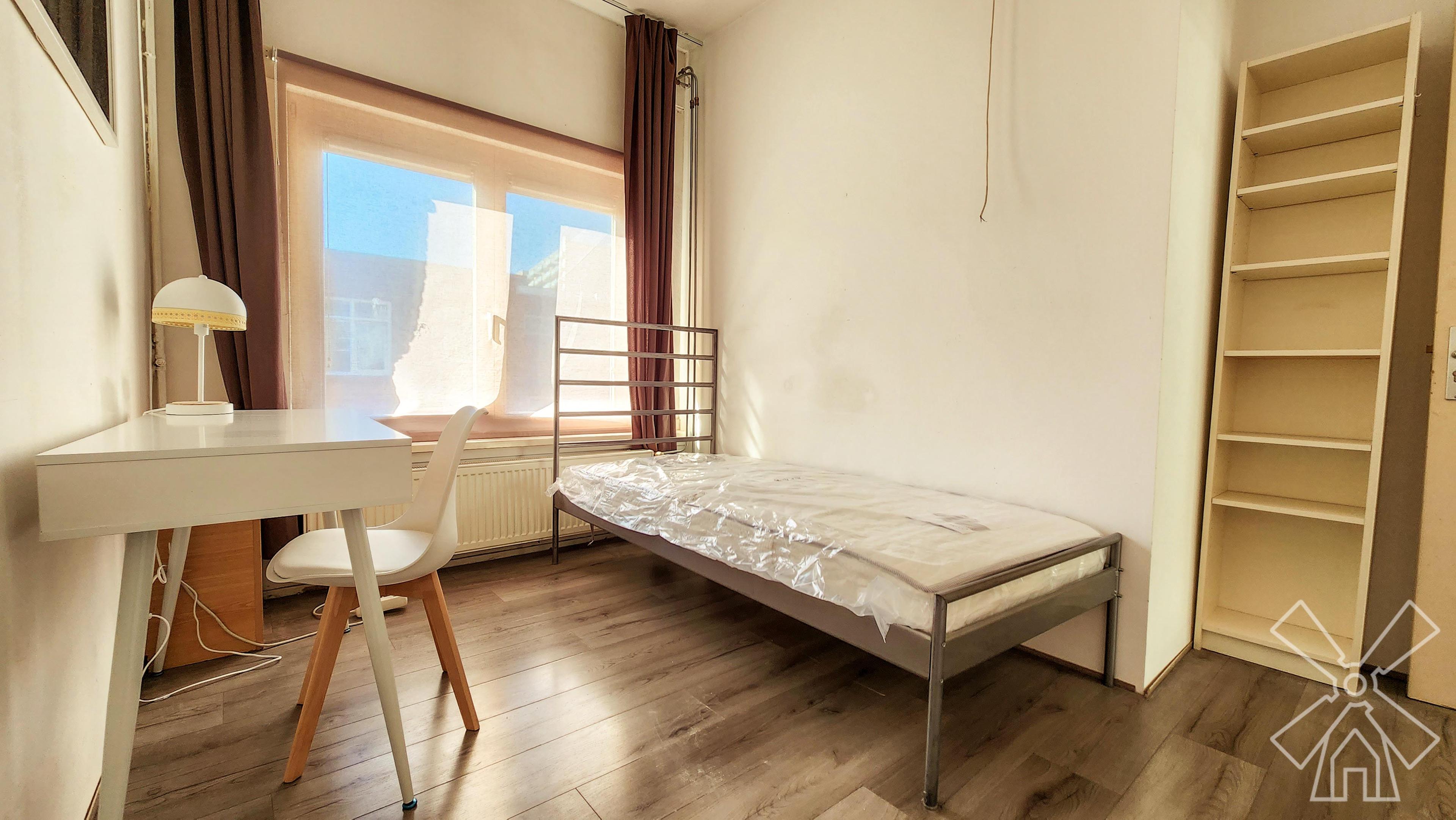 show all photos of Lyonnetstraat