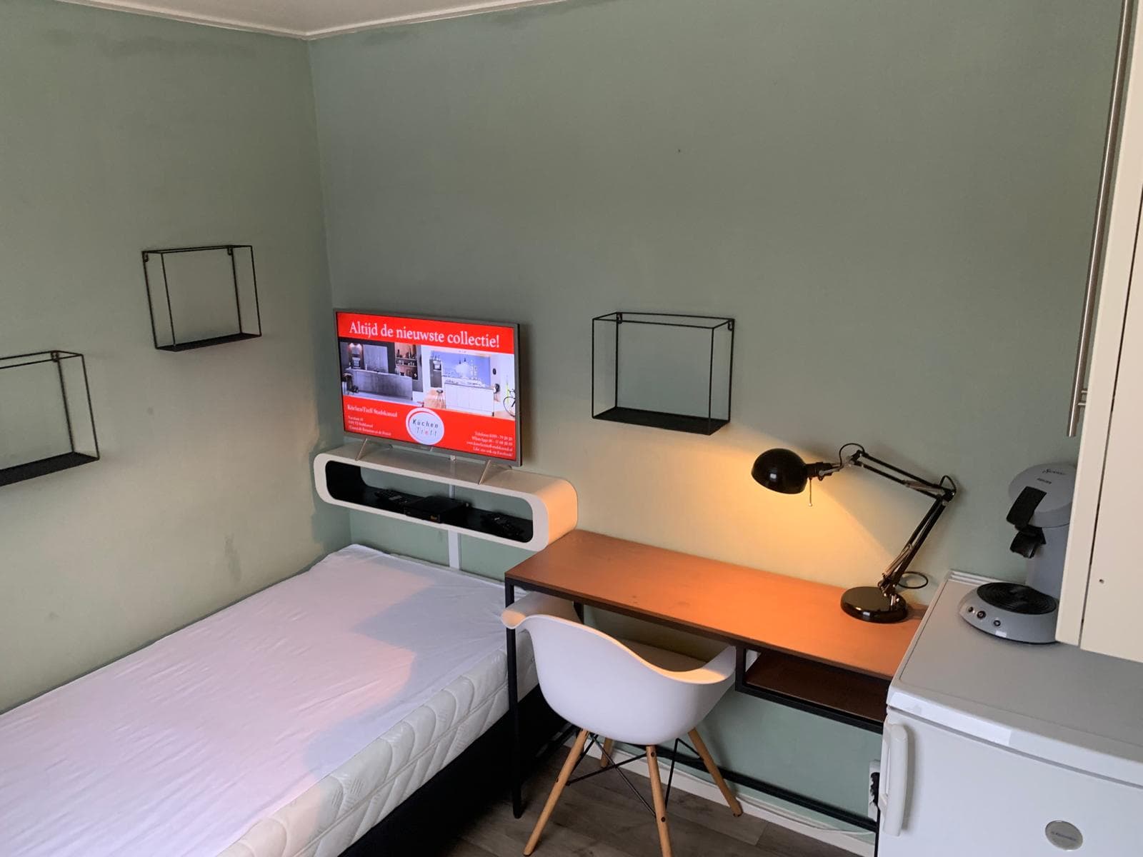 show all photos of Weerdingerstraat