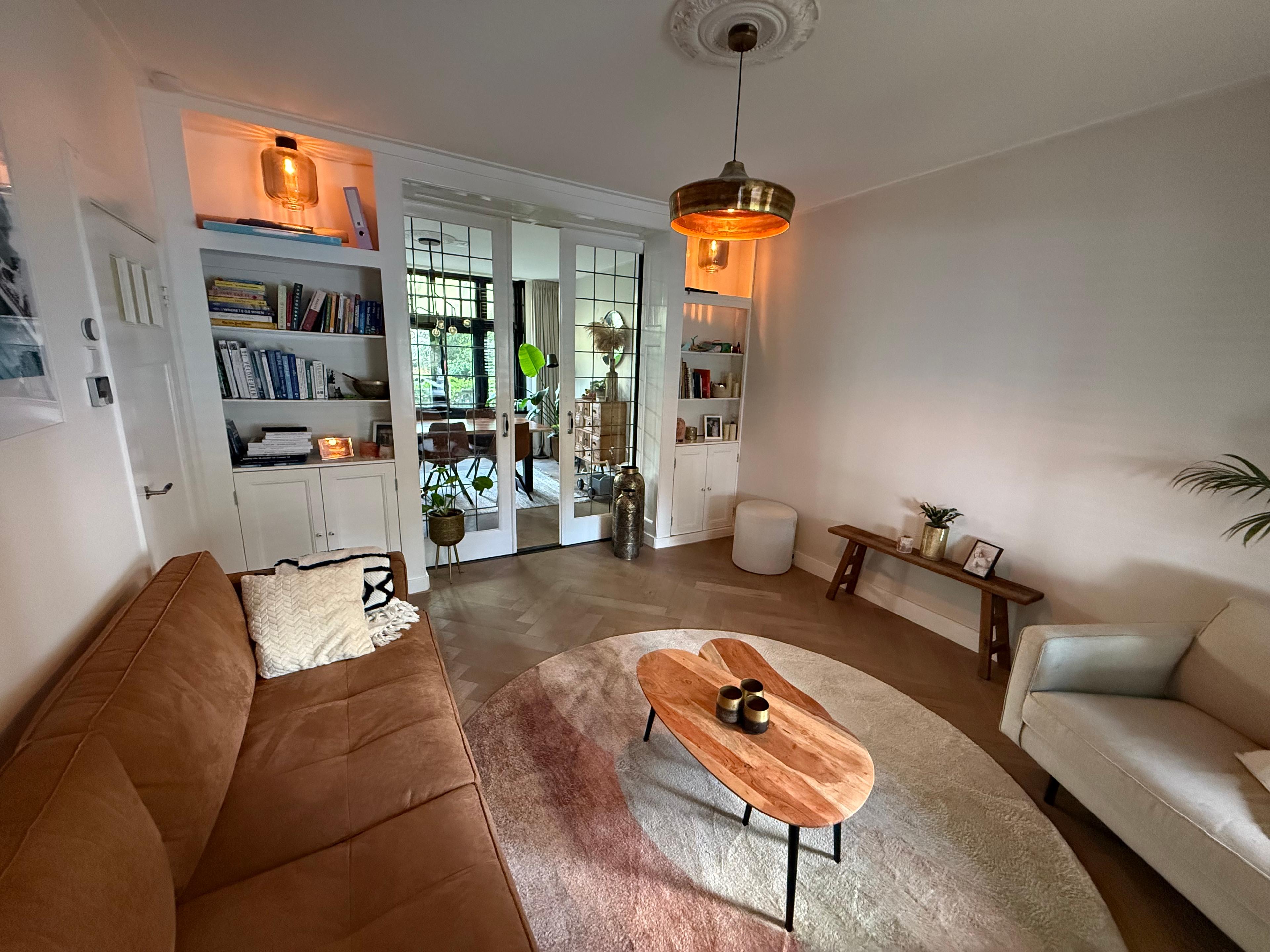 show all photos of Rijksstraatweg