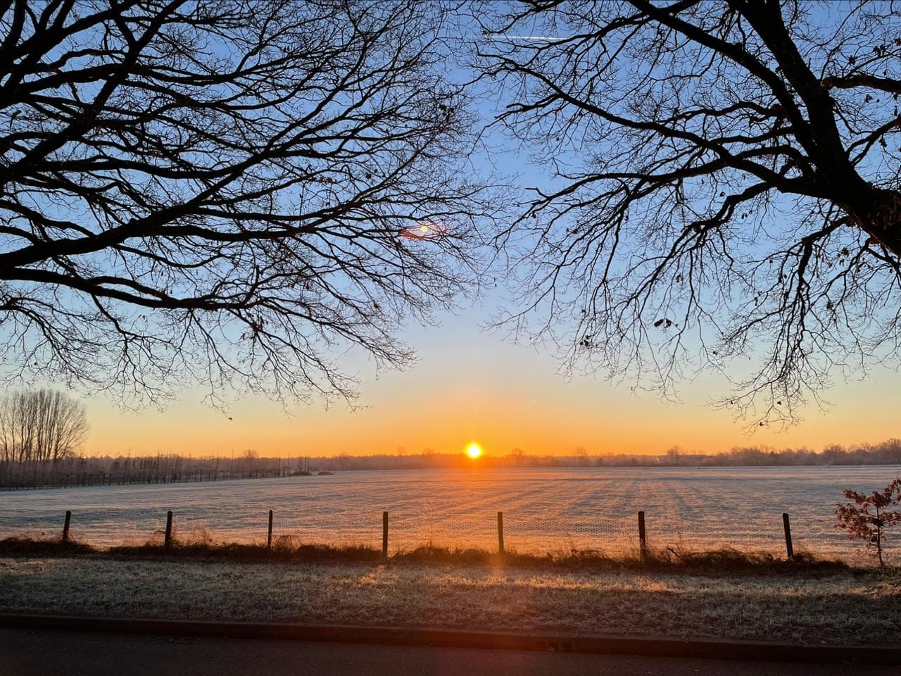 show all photos of Engweg