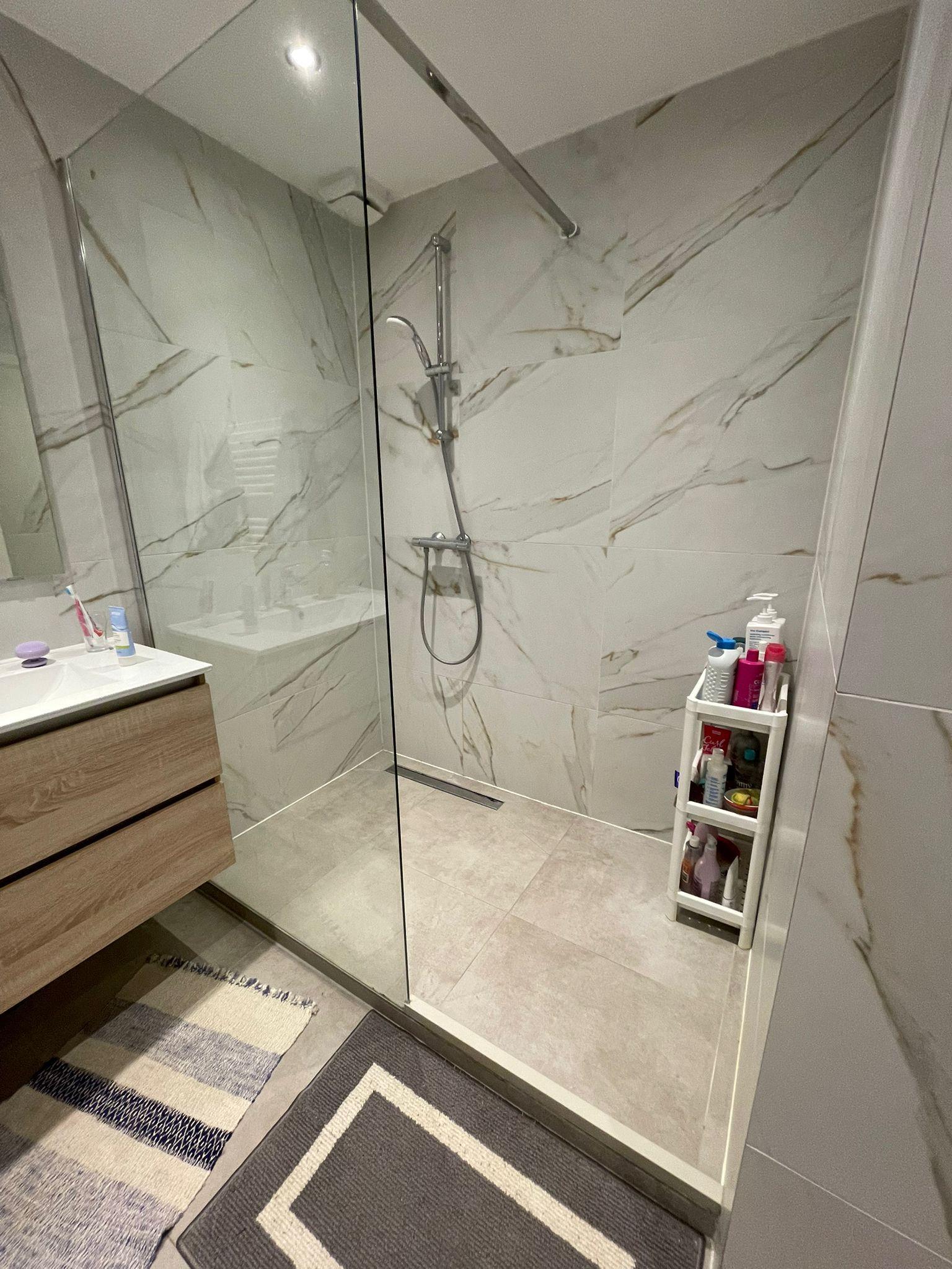 show all photos of Harriet Freezerstraat