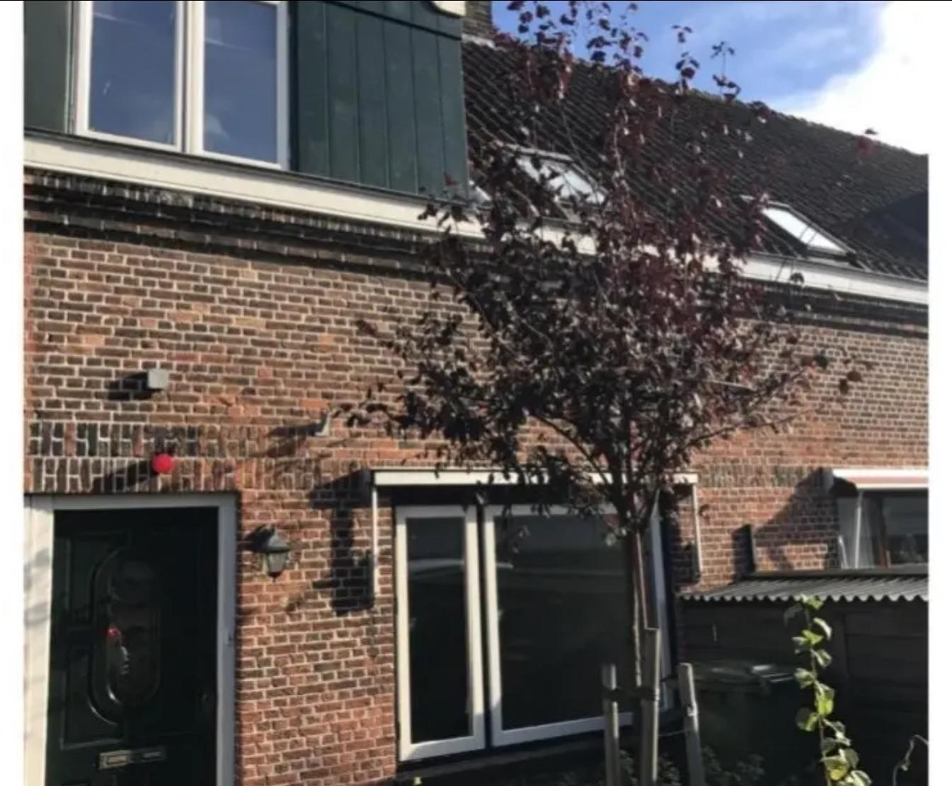 show all photos of IJsselmondselaan