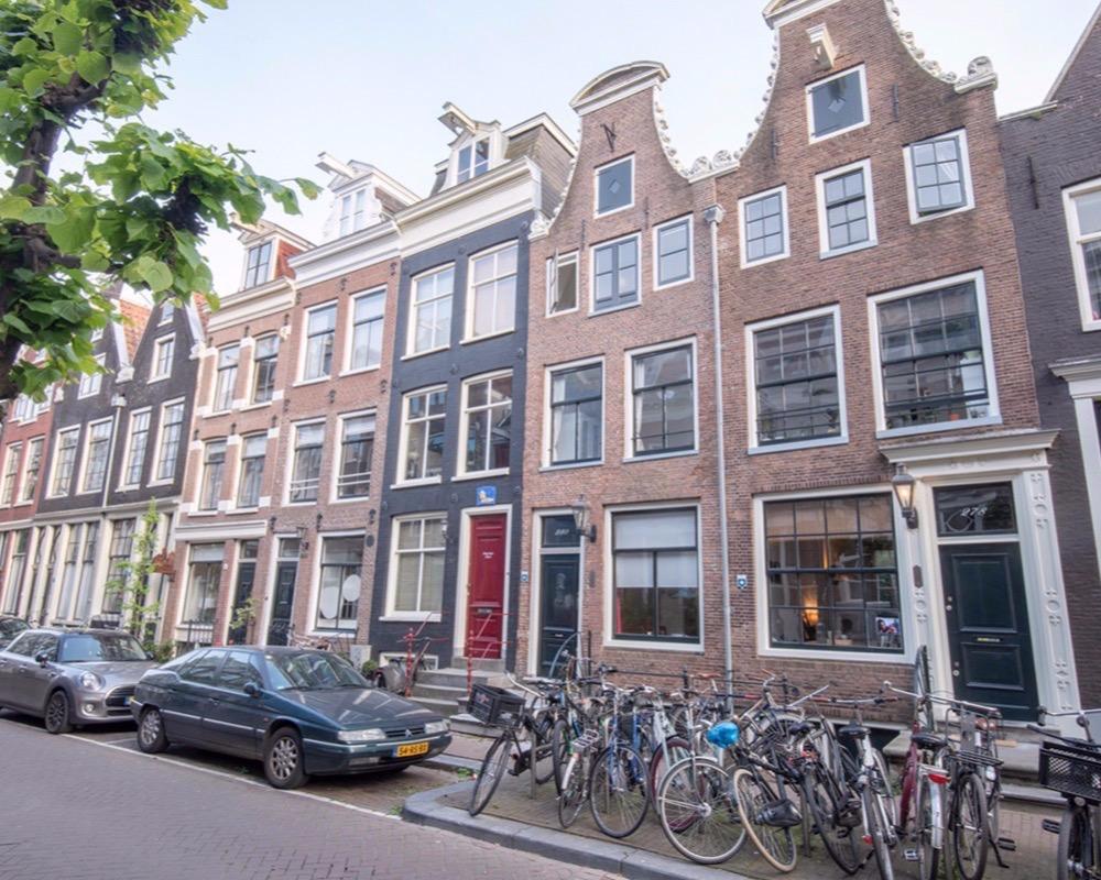 show all photos of Kerkstraat