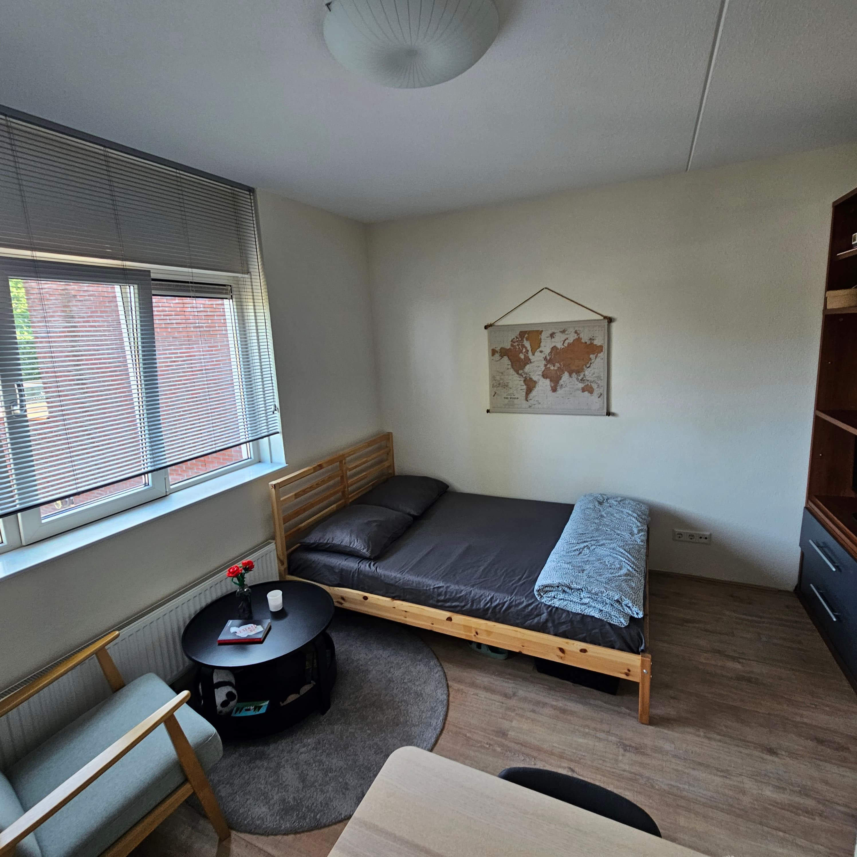 show all photos of Piet Mondriaanplein