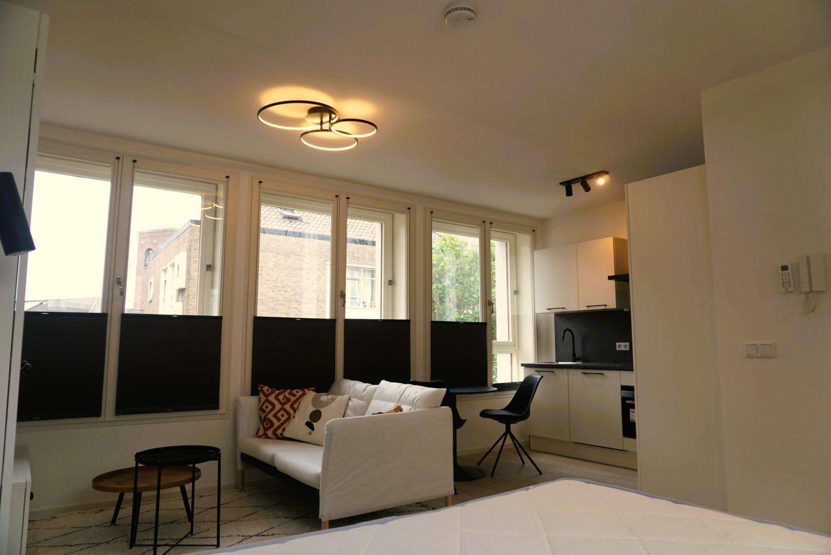 show all photos of Burgemeester de Widtstraat