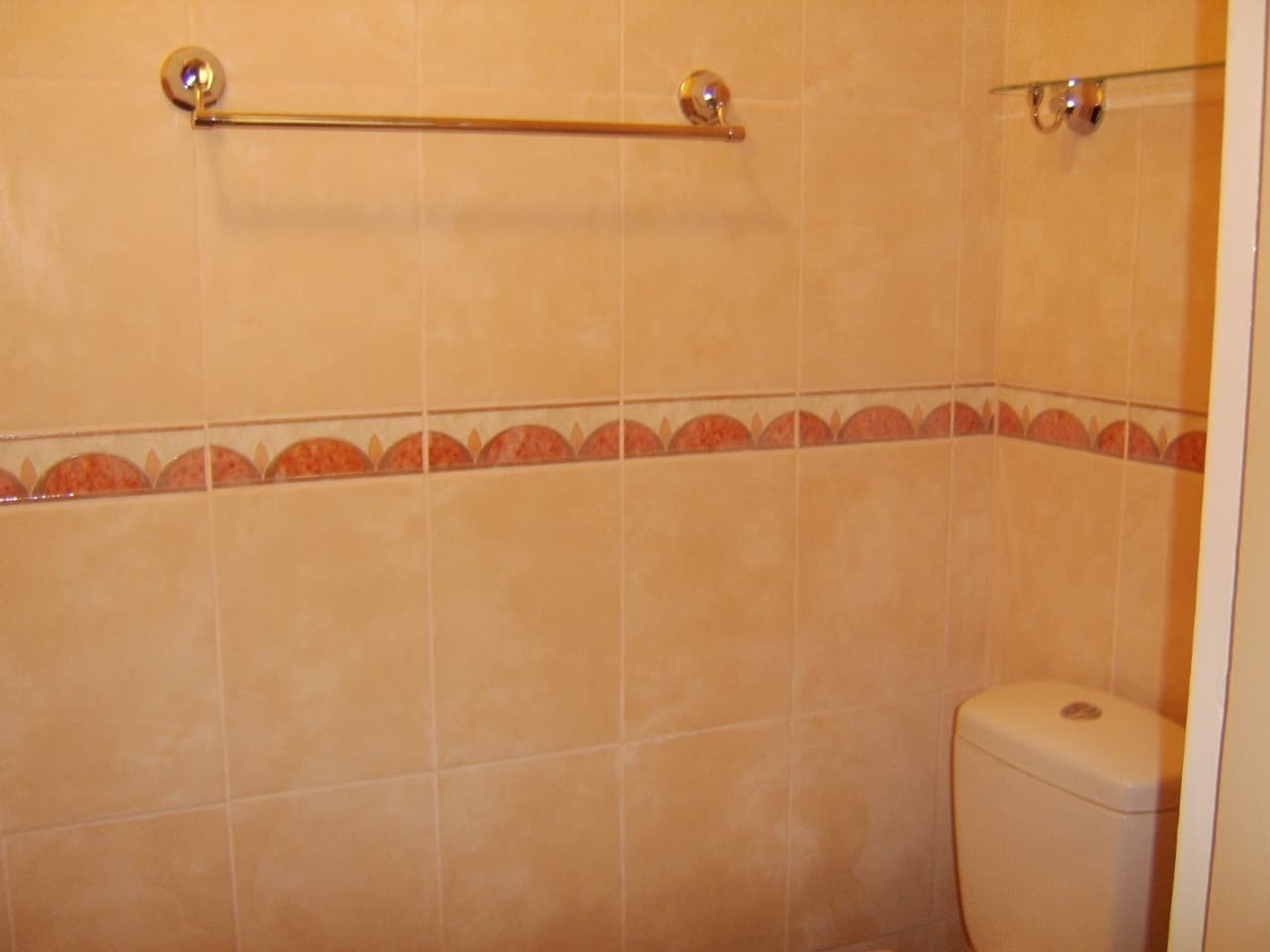 show all photos of Rijswijkseweg