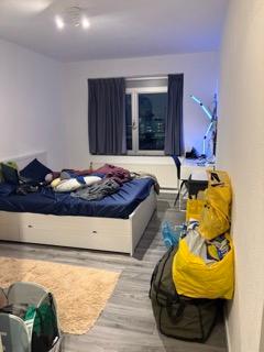 show all photos of Anna Blamansingel