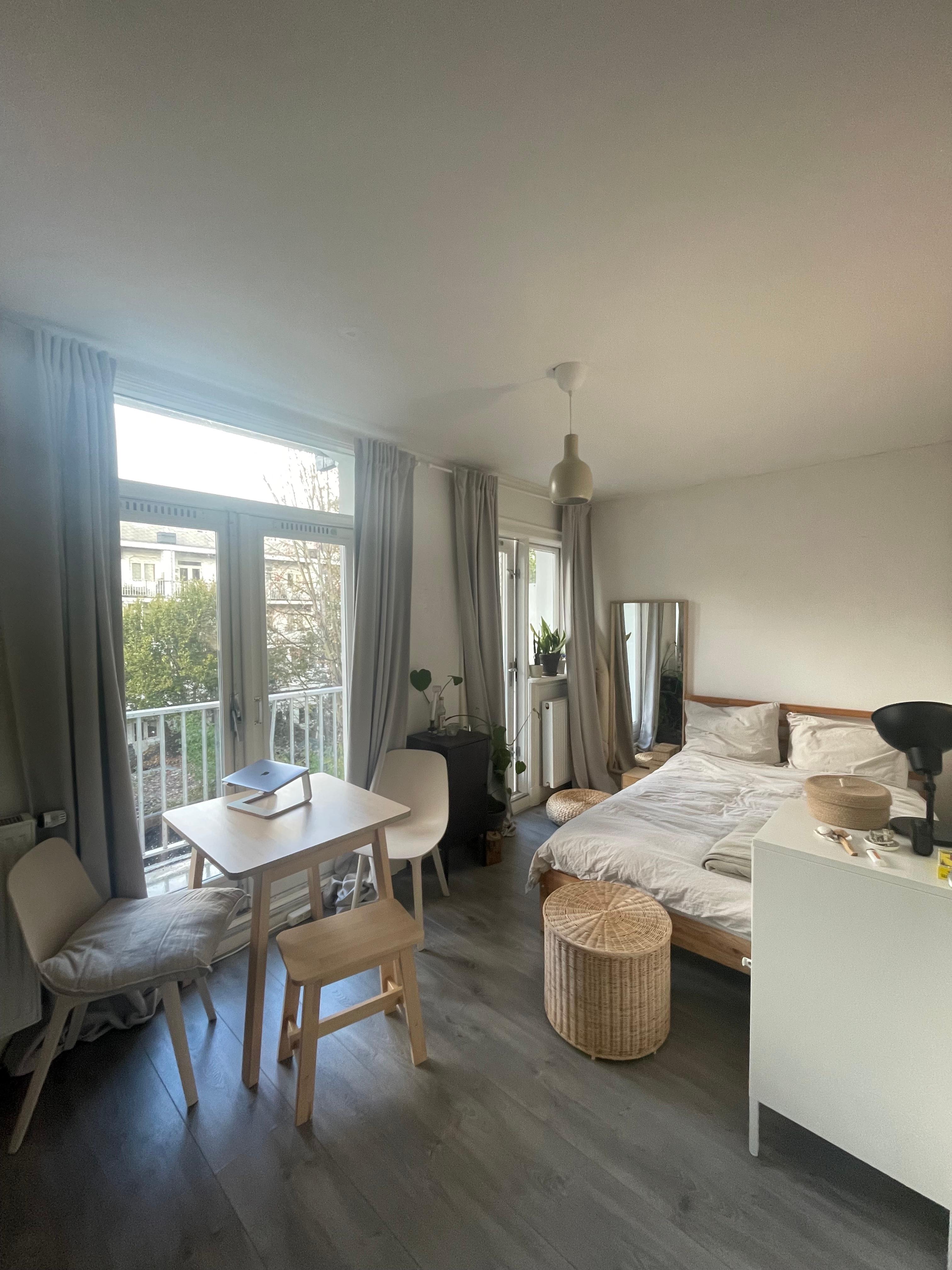 show all photos of Van Beuningenstraat