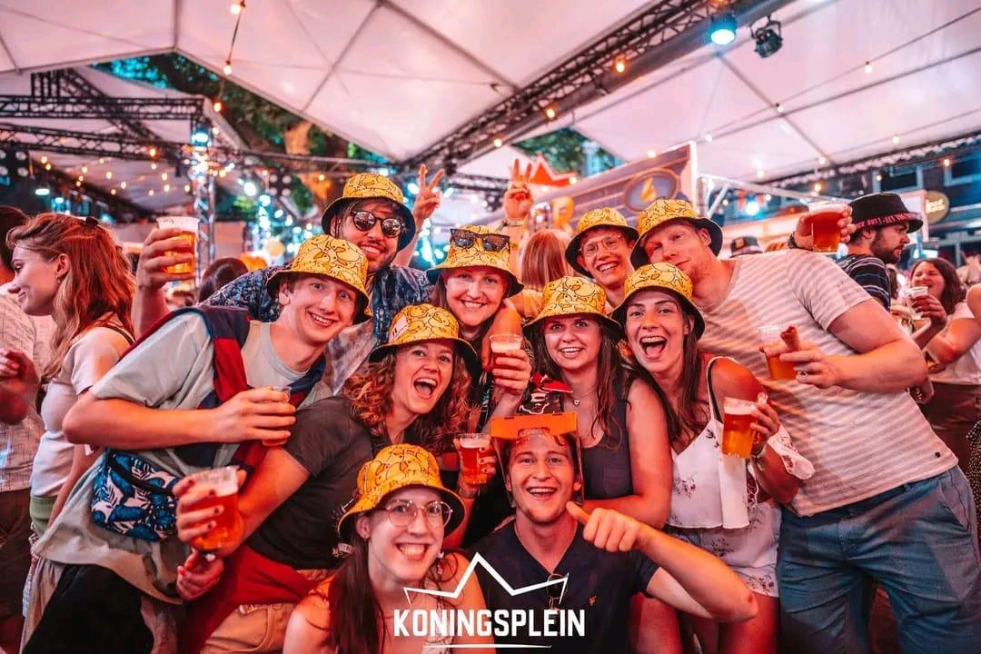 show all photos of Campuslaan