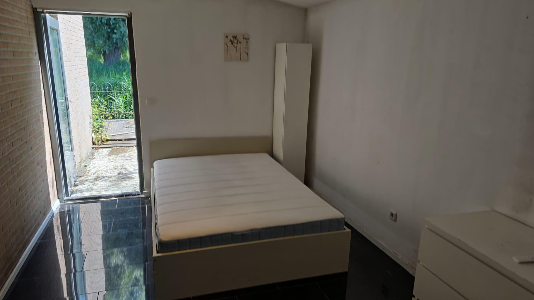 show all photos of Sloterweg