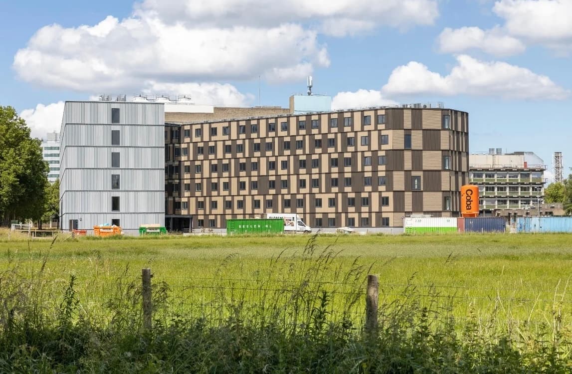 show all photos of Limapad