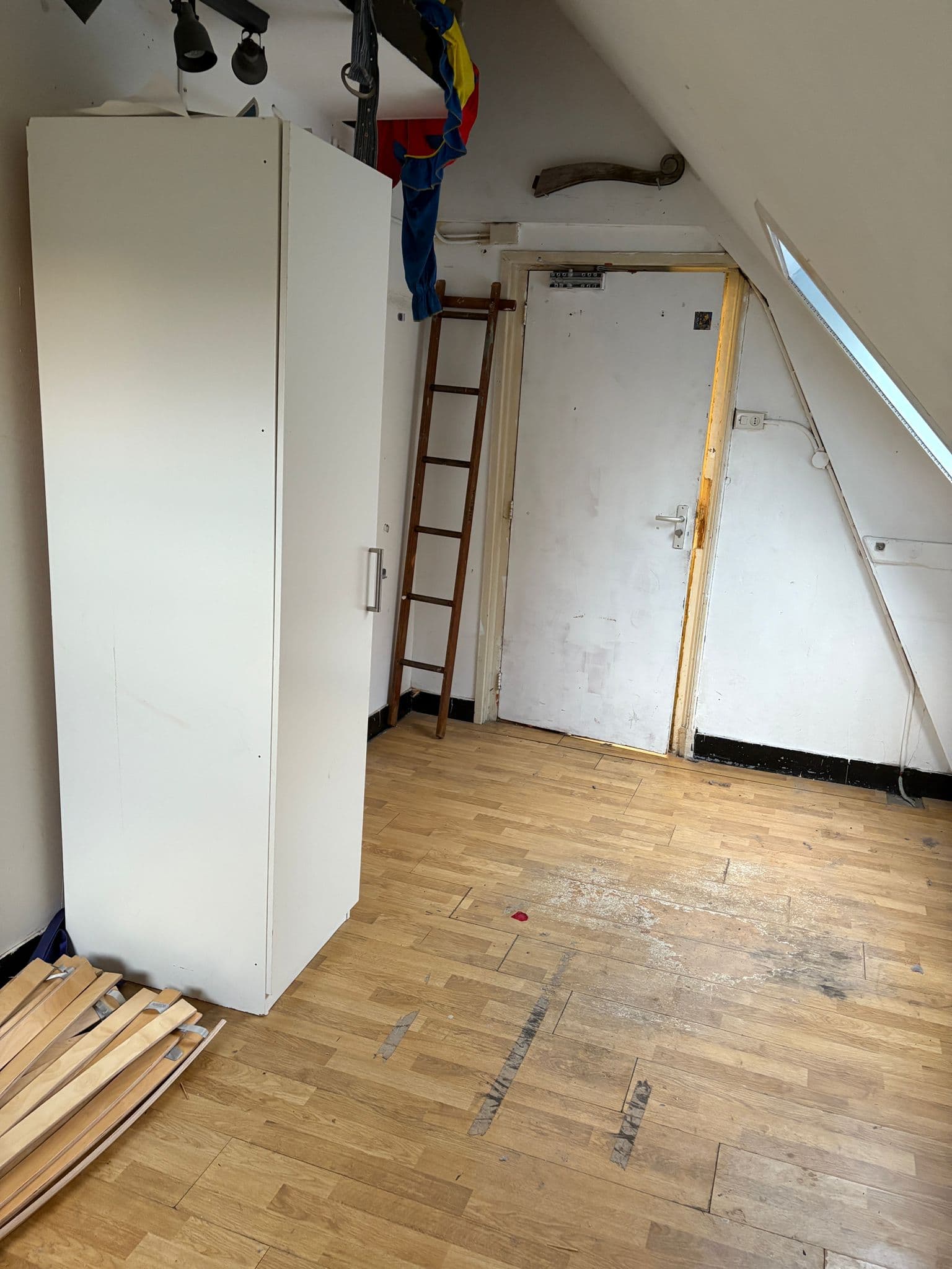 show all photos of Spoorsingel