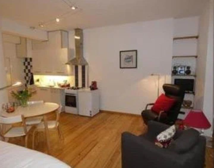 show all photos of Klein Heiligland