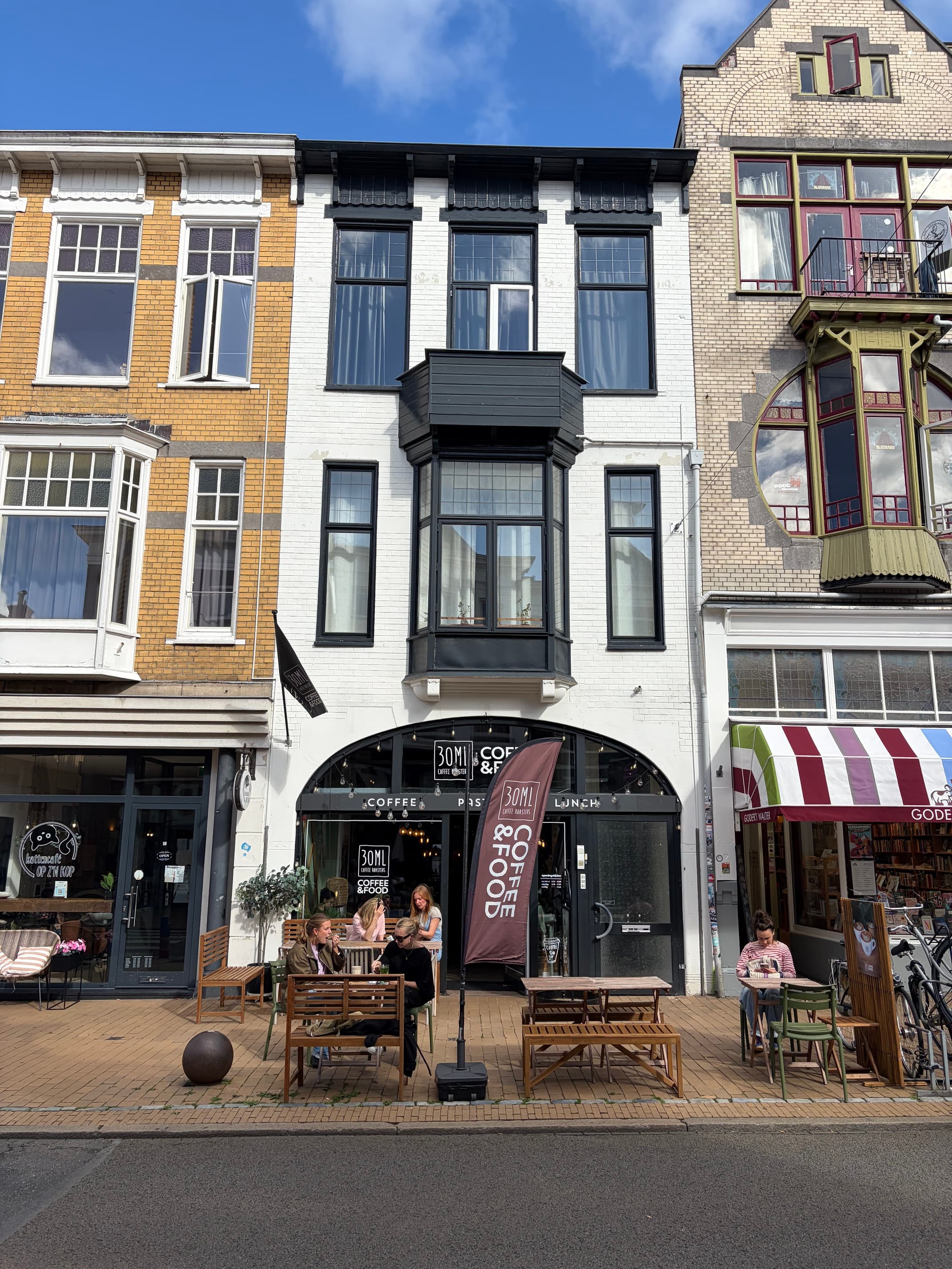 show all photos of Oude Ebbingestraat