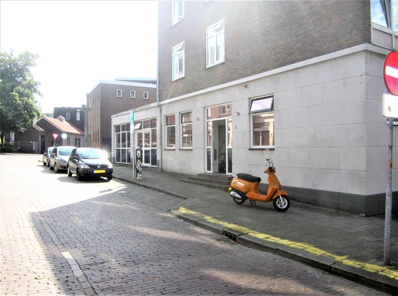 show all photos of Korte Coehoornstraat