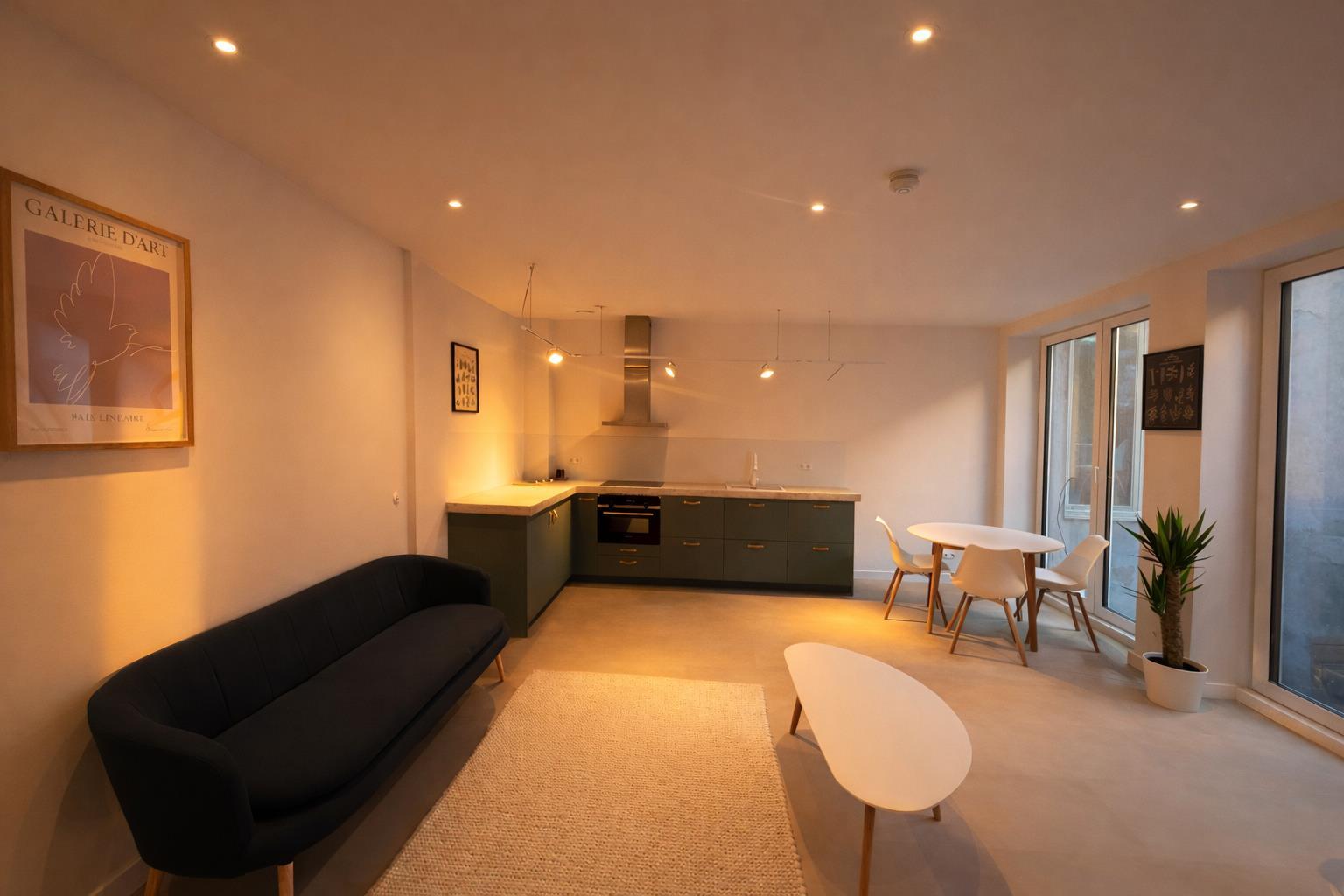 show all photos of Noordeinde