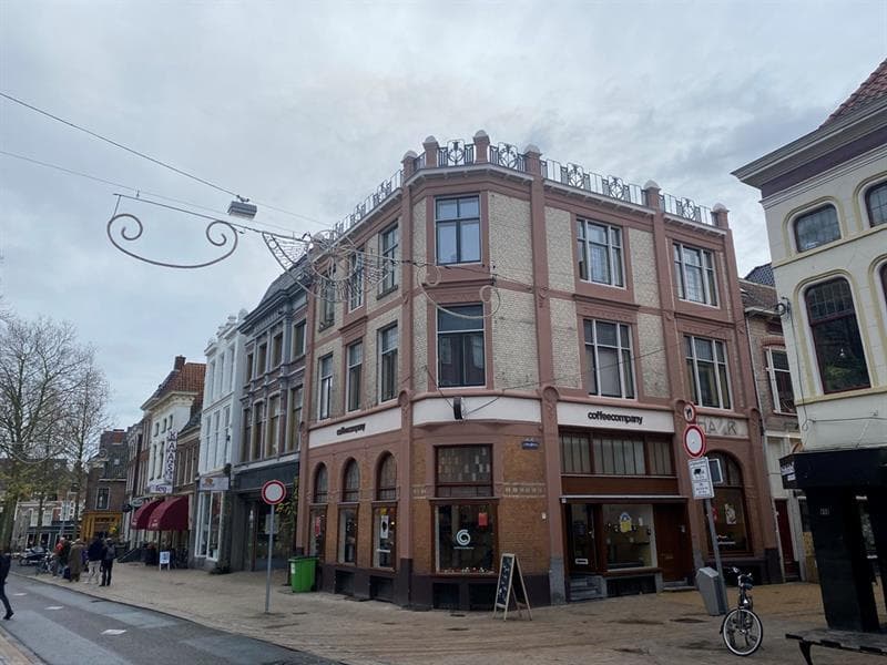 show all photos of Carolieweg