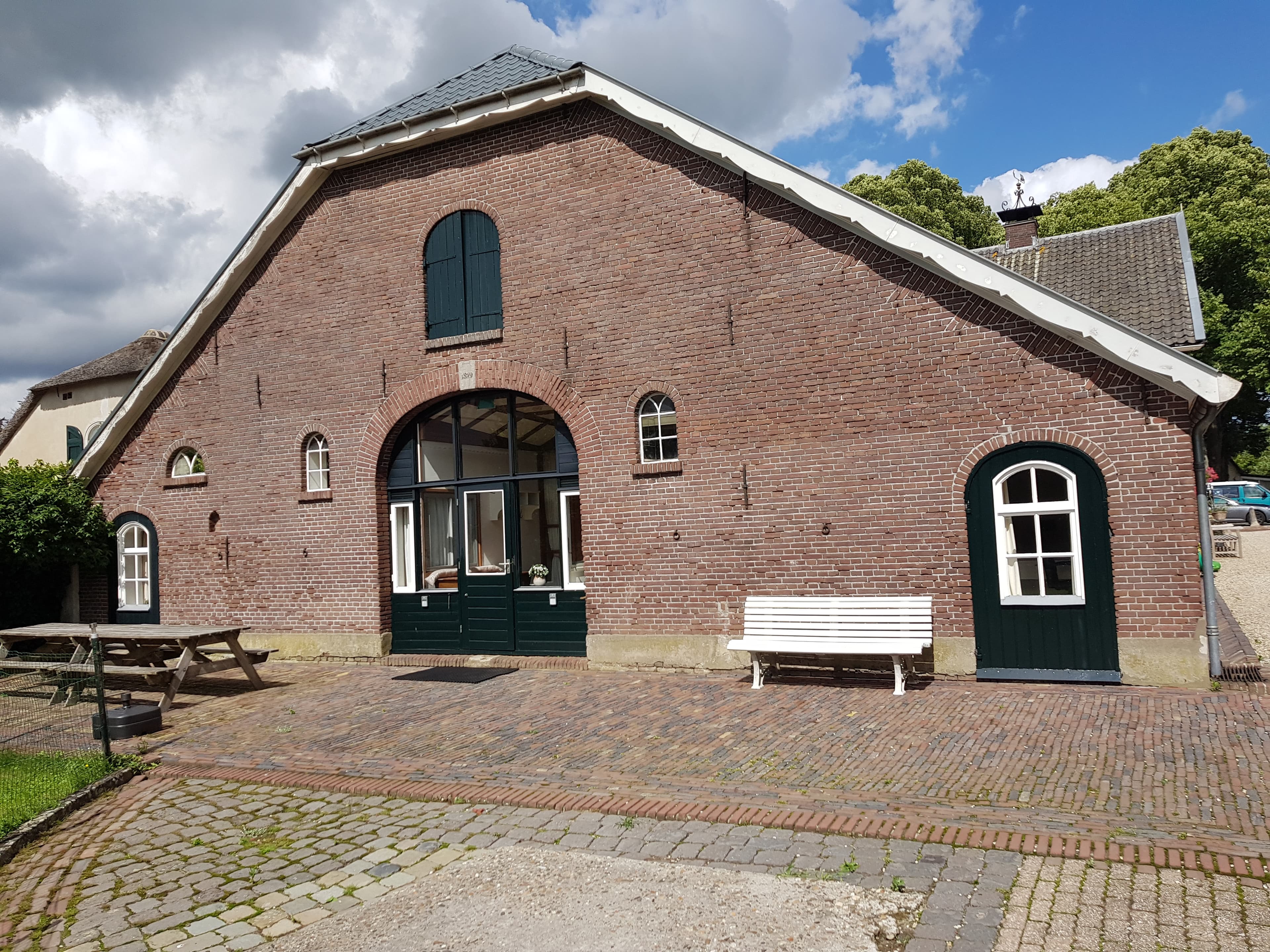 show all photos of Herenstraat