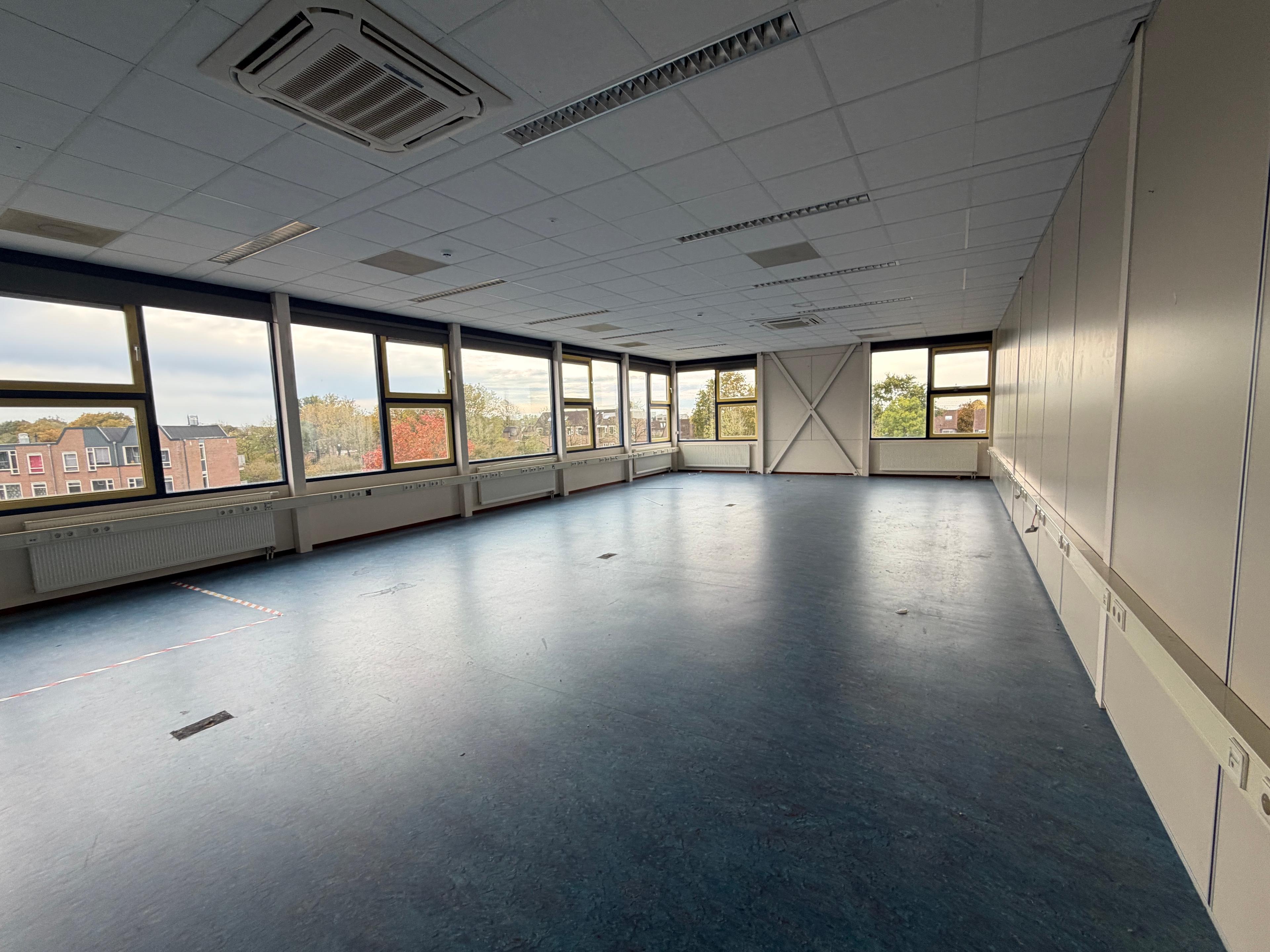 show all photos of Coehoorn van Scheltingaweg