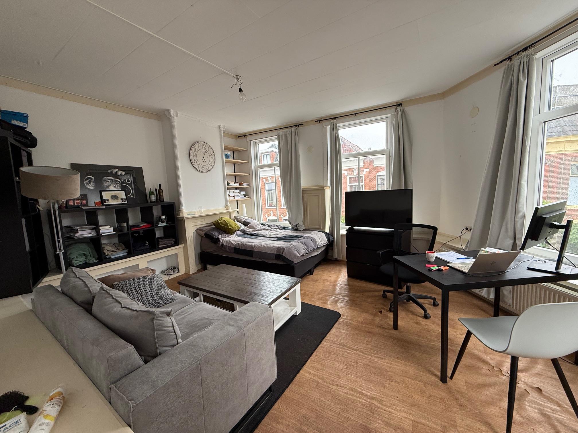 show all photos of Eerste Hunzestraat