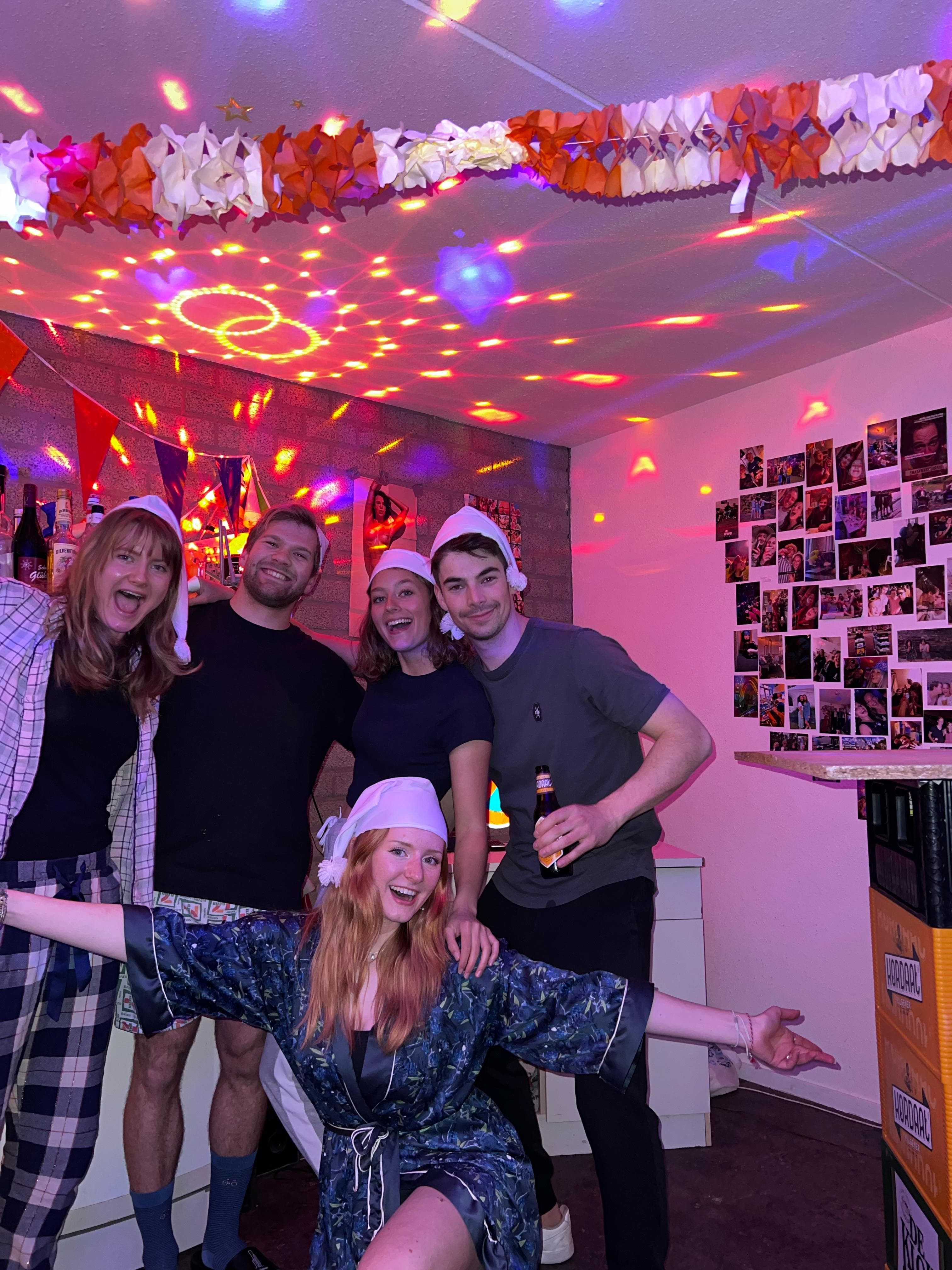 show all photos of Mina Krusemanstraat