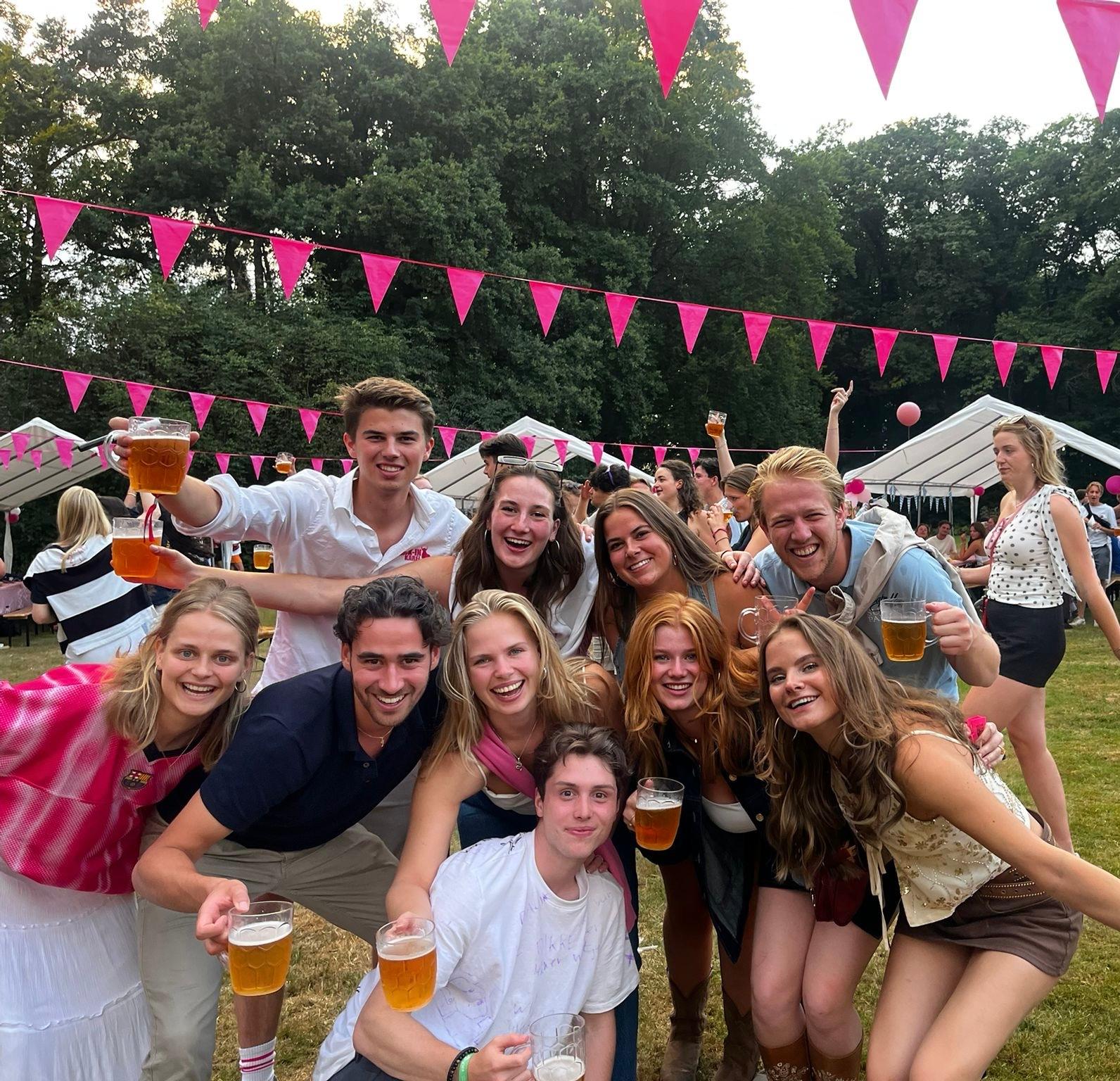 show all photos of Lipperkerkstraat