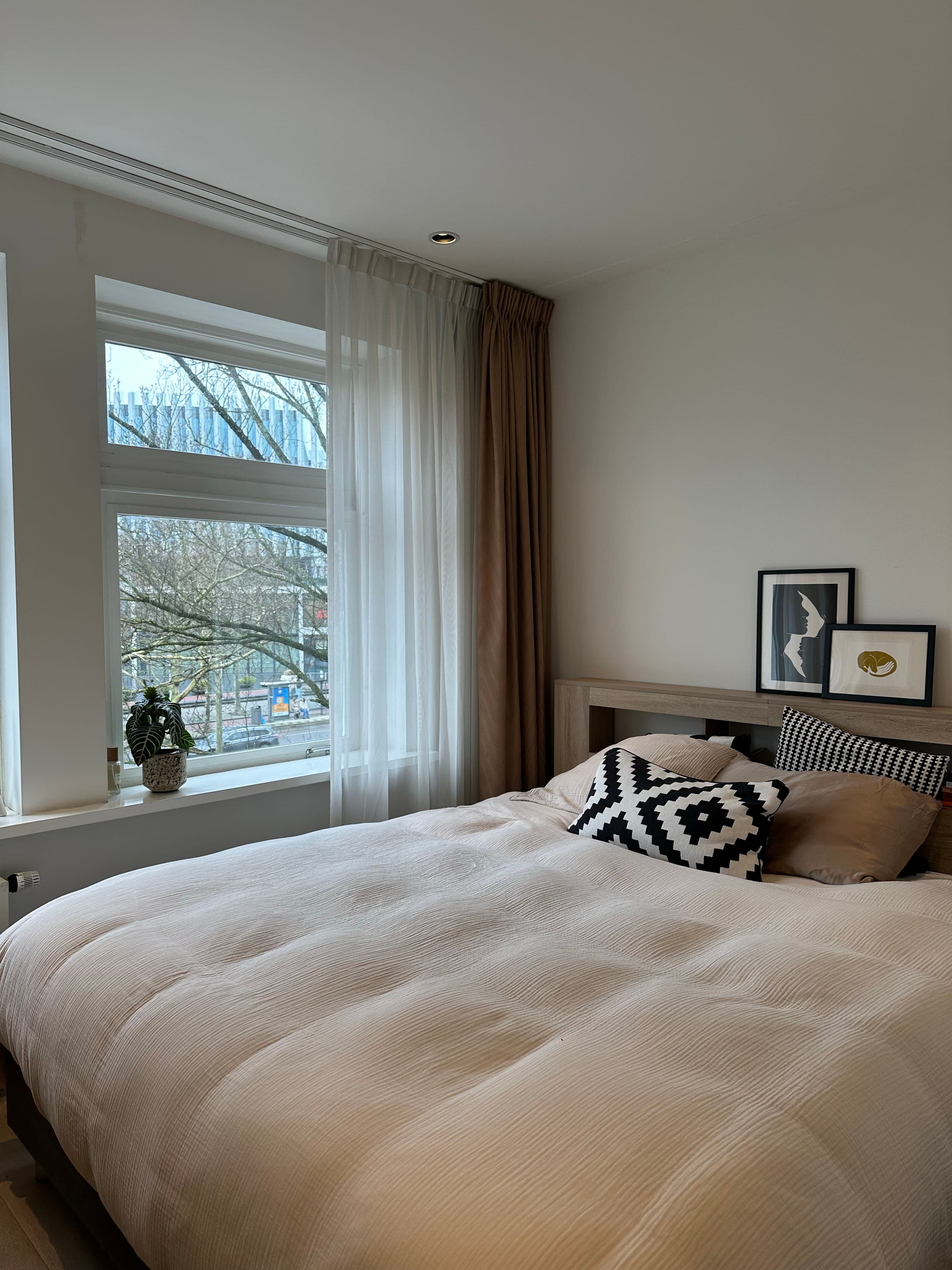 show all photos of Europaplein