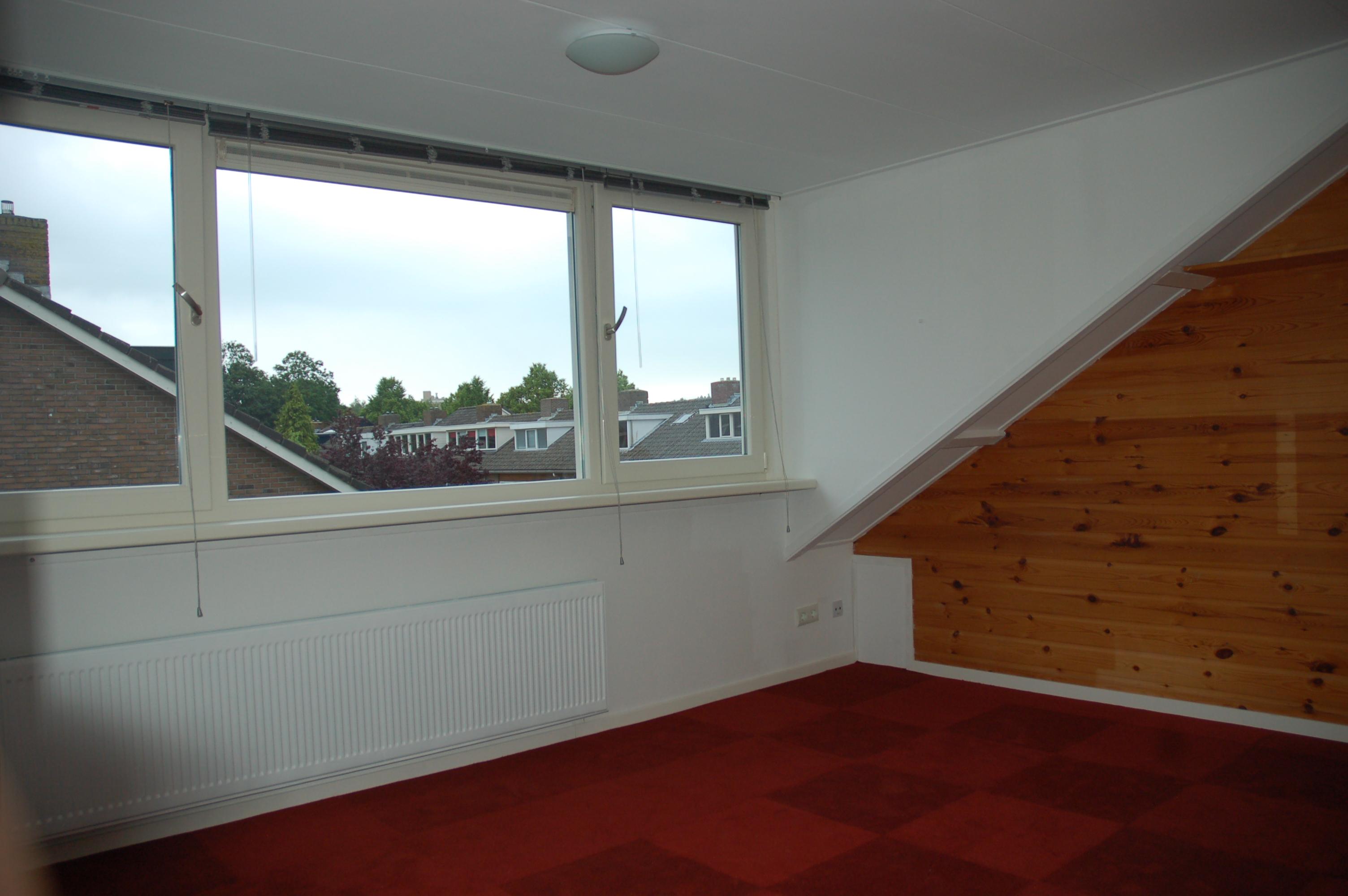 show all photos of Jupiterstraat